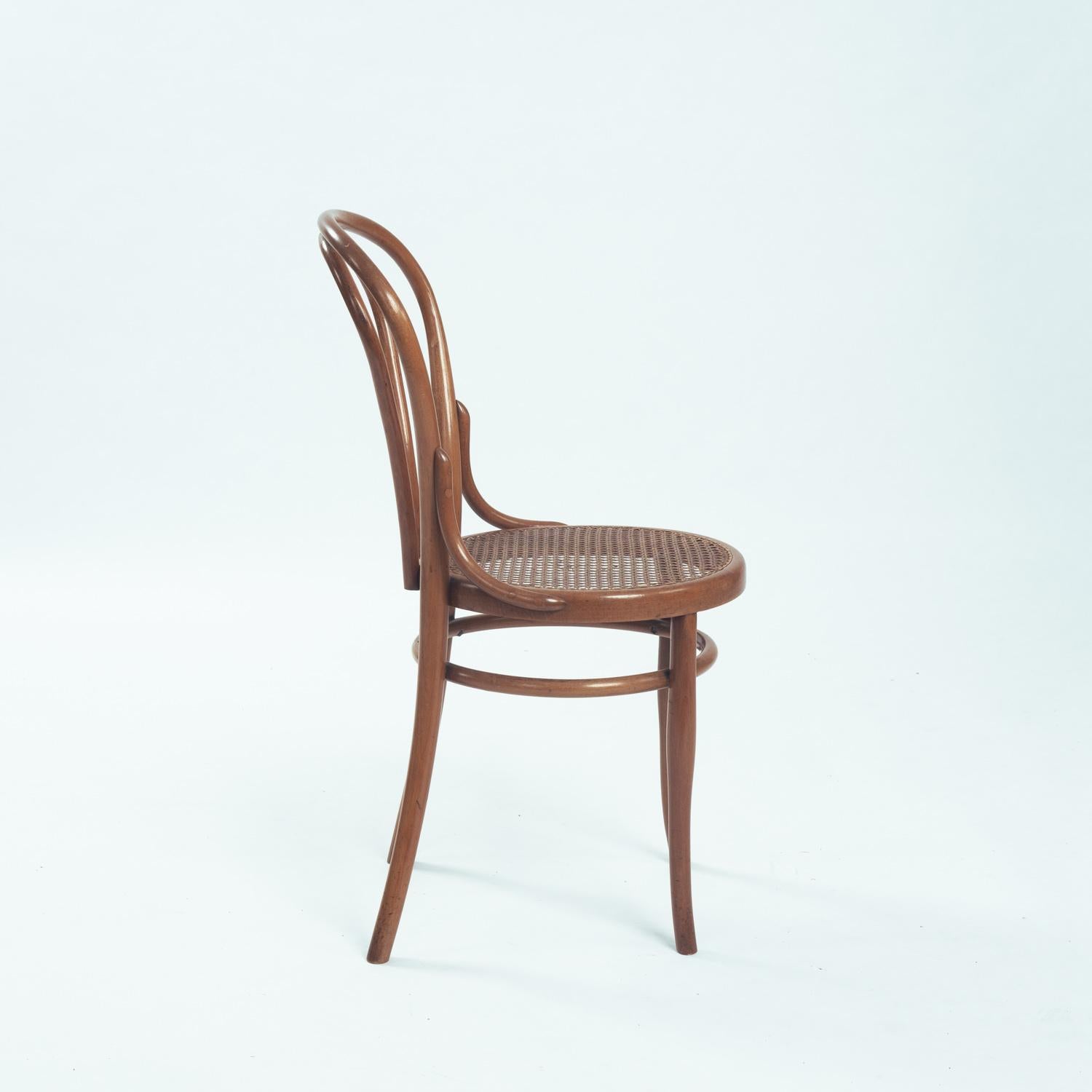 Autrichien Chaises de bistro Josef Hoffmann Michael Thonet n° 14 118 sangles, années 1880, 8 pièces en vente