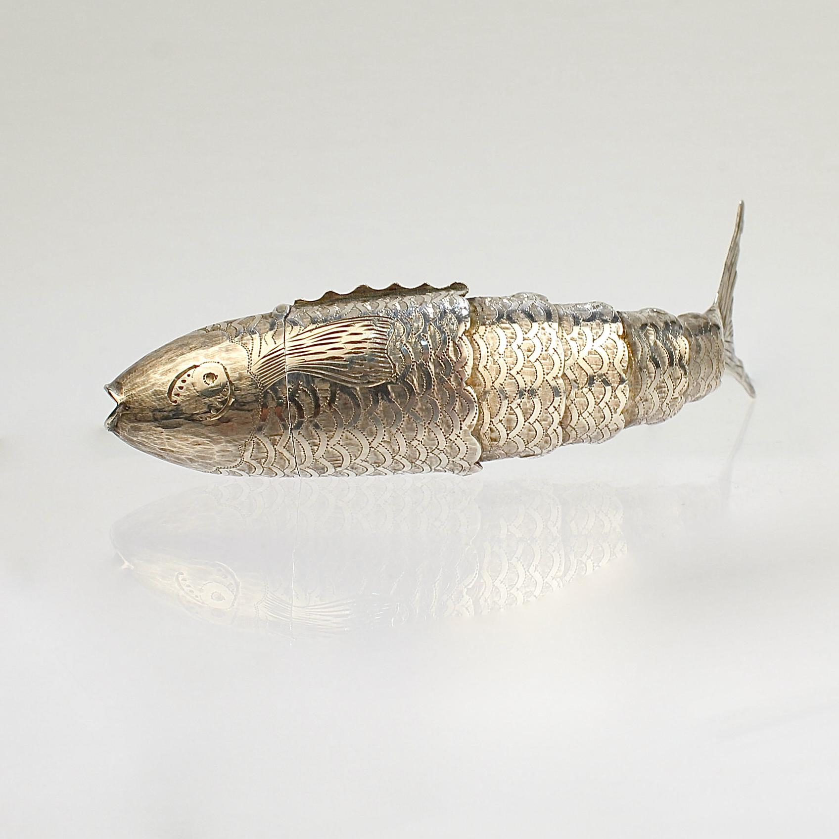 Antique Joseph Willmore English Georgian Sterling Silver Fish Form Vinaigrette 4