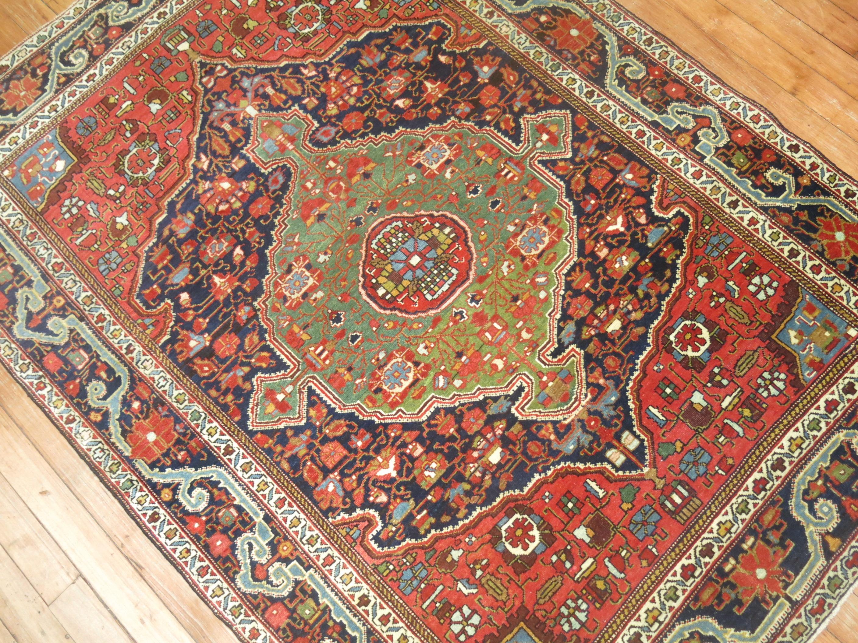 Antique Jozan Sarouk Rug In Excellent Condition In New York, NY