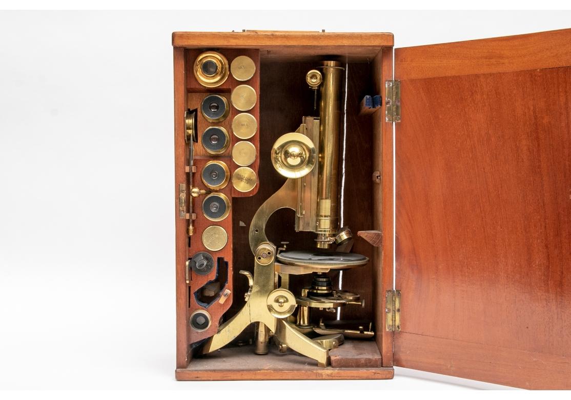 Antique J.Swift & Sons Brass Presentation Challenge Microscope and Accessories In Good Condition In Bridgeport, CT