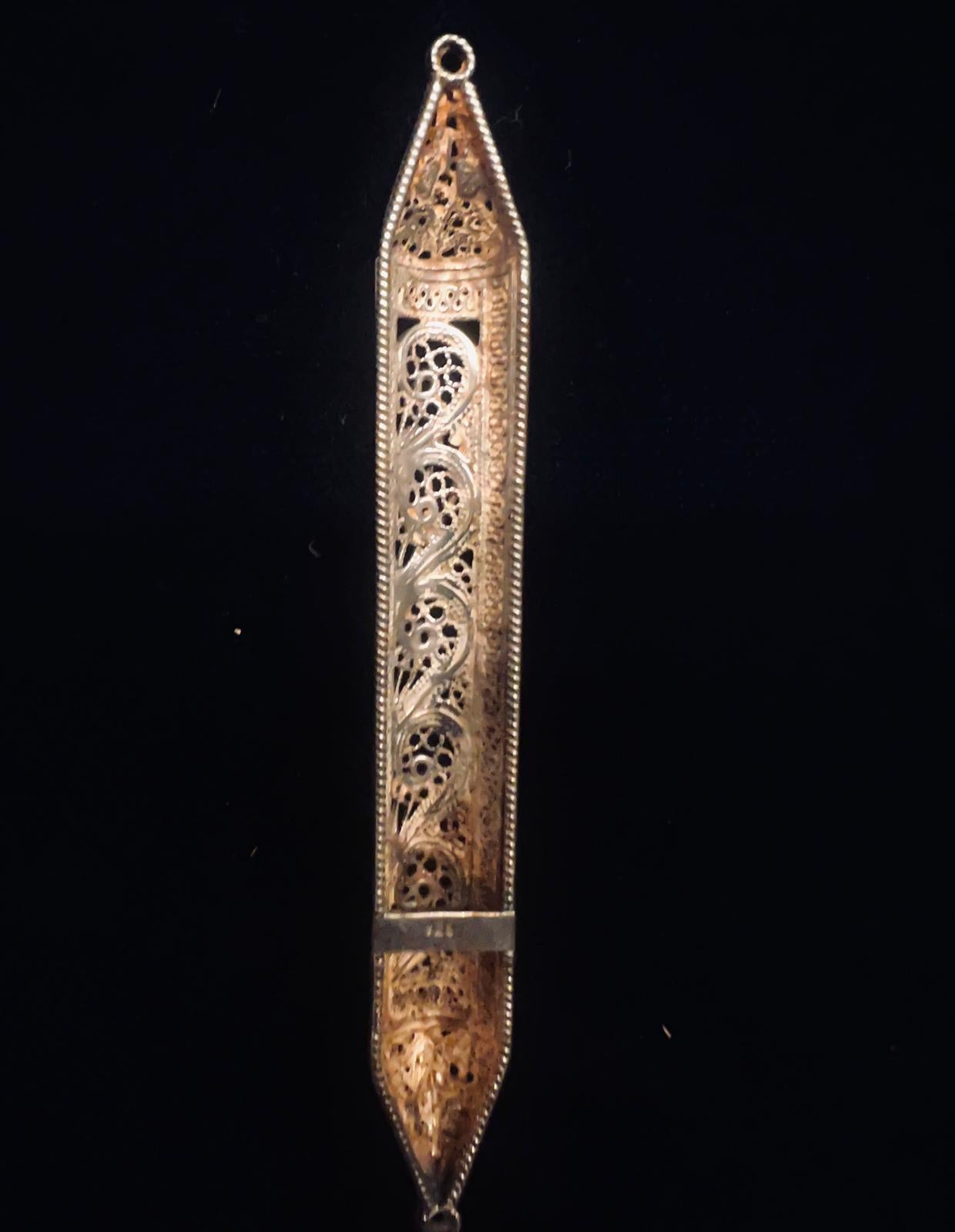 Autrichien Antique Judaica Sterling Silver Filigree Mezuzah Austria en vente