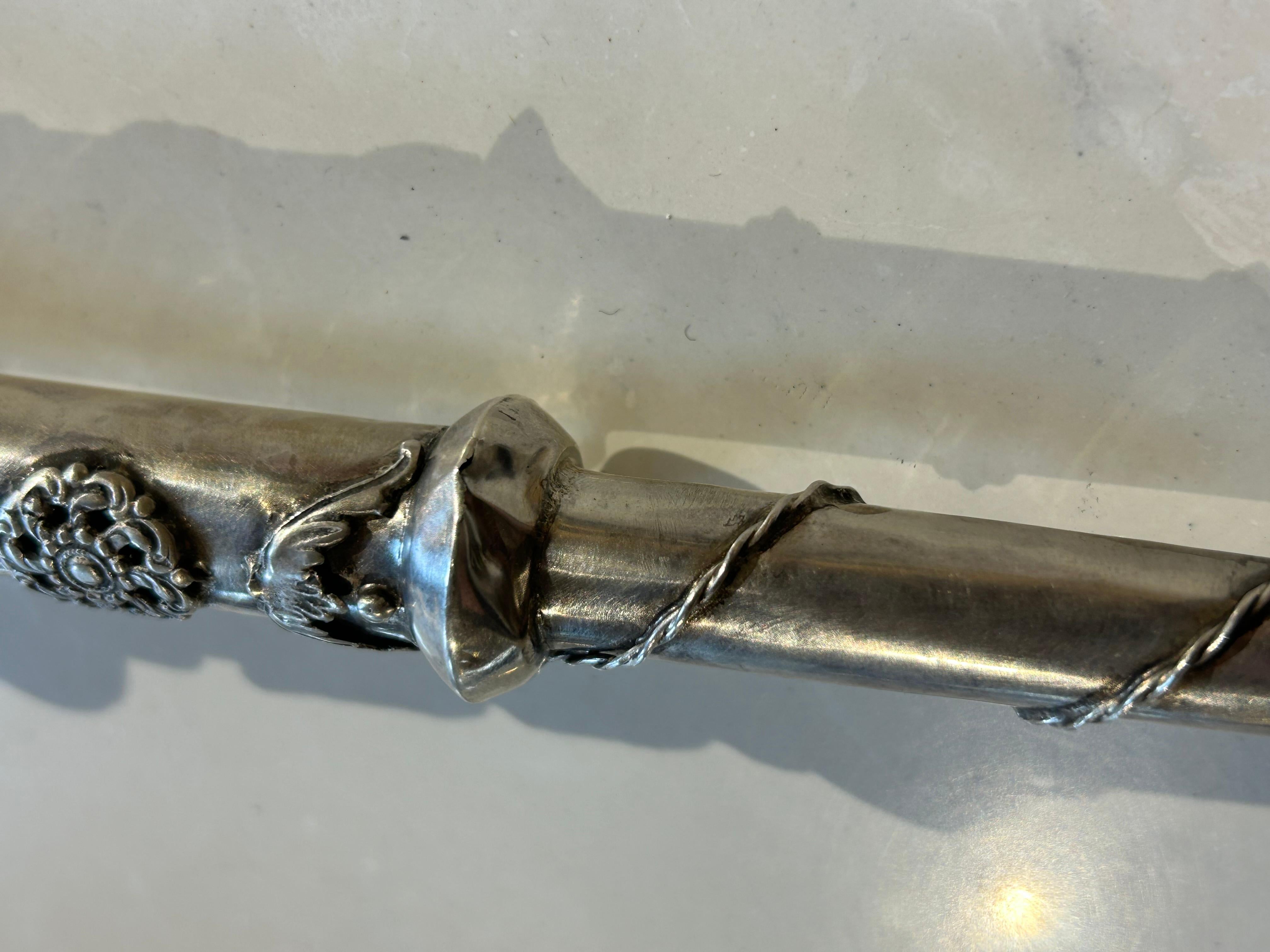 Fine XVIII secolo Antico puntatore della Torah in argento sterling Judaica/Yad 1786 in vendita