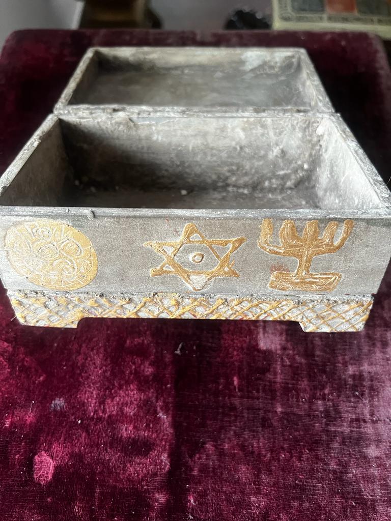 Antique Judaical Historical Collection 16th Century to Early 20th Century  For Sale 3