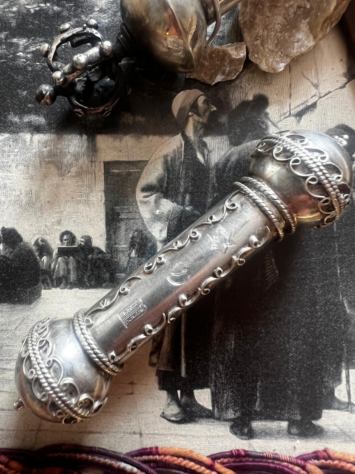 Hand-Crafted Antique Judaica Sterling Silver Mezuzah with a Scroll in Original Box ca 1890 For Sale