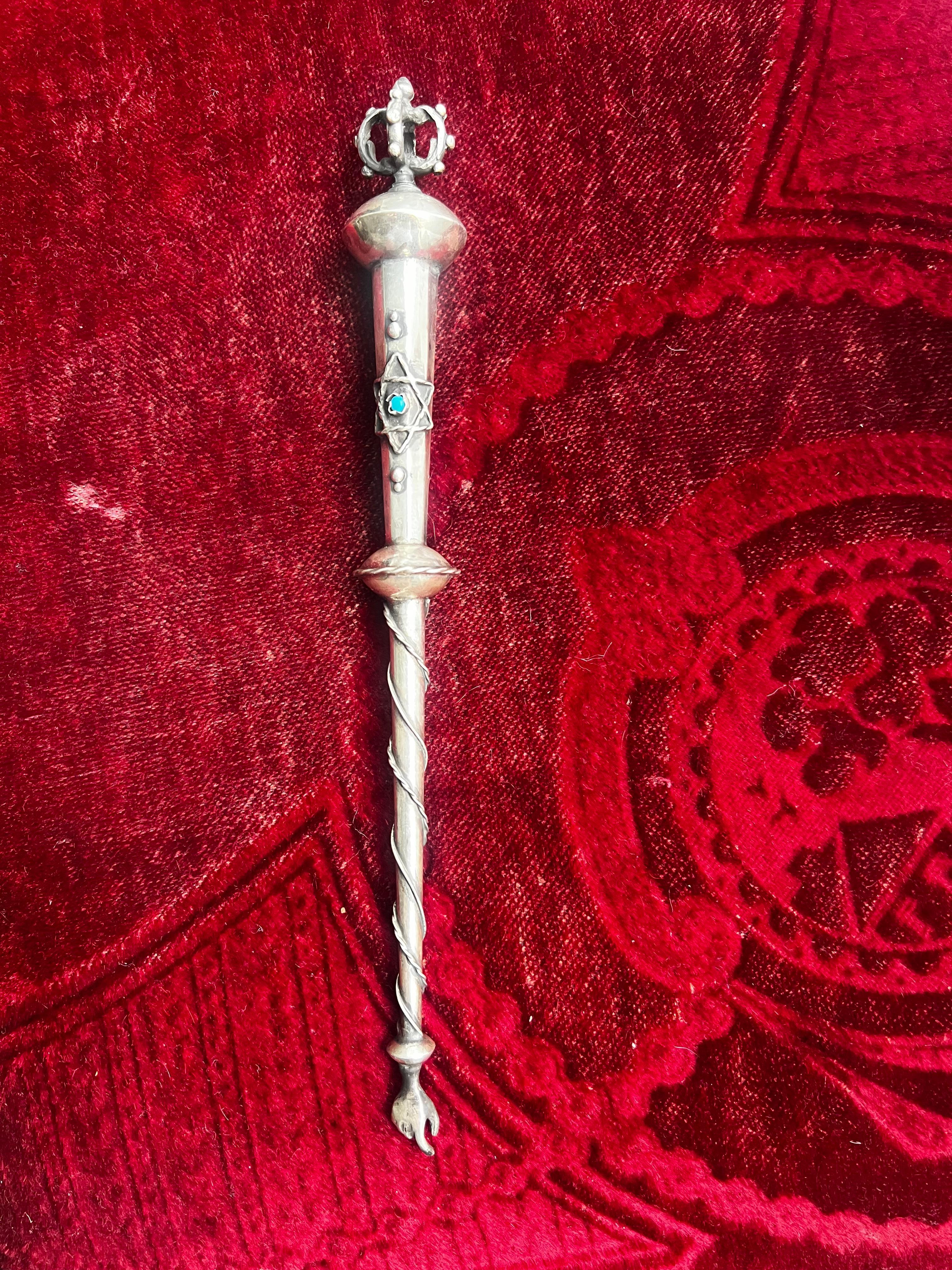 This rare antique sterling silver judaical Yad (literally translated from Hebrew as “hand”) or Torah pointer was found in Vienna and survived among other historical religious items (see our listings ). It has a spiral design on the bottom and on the