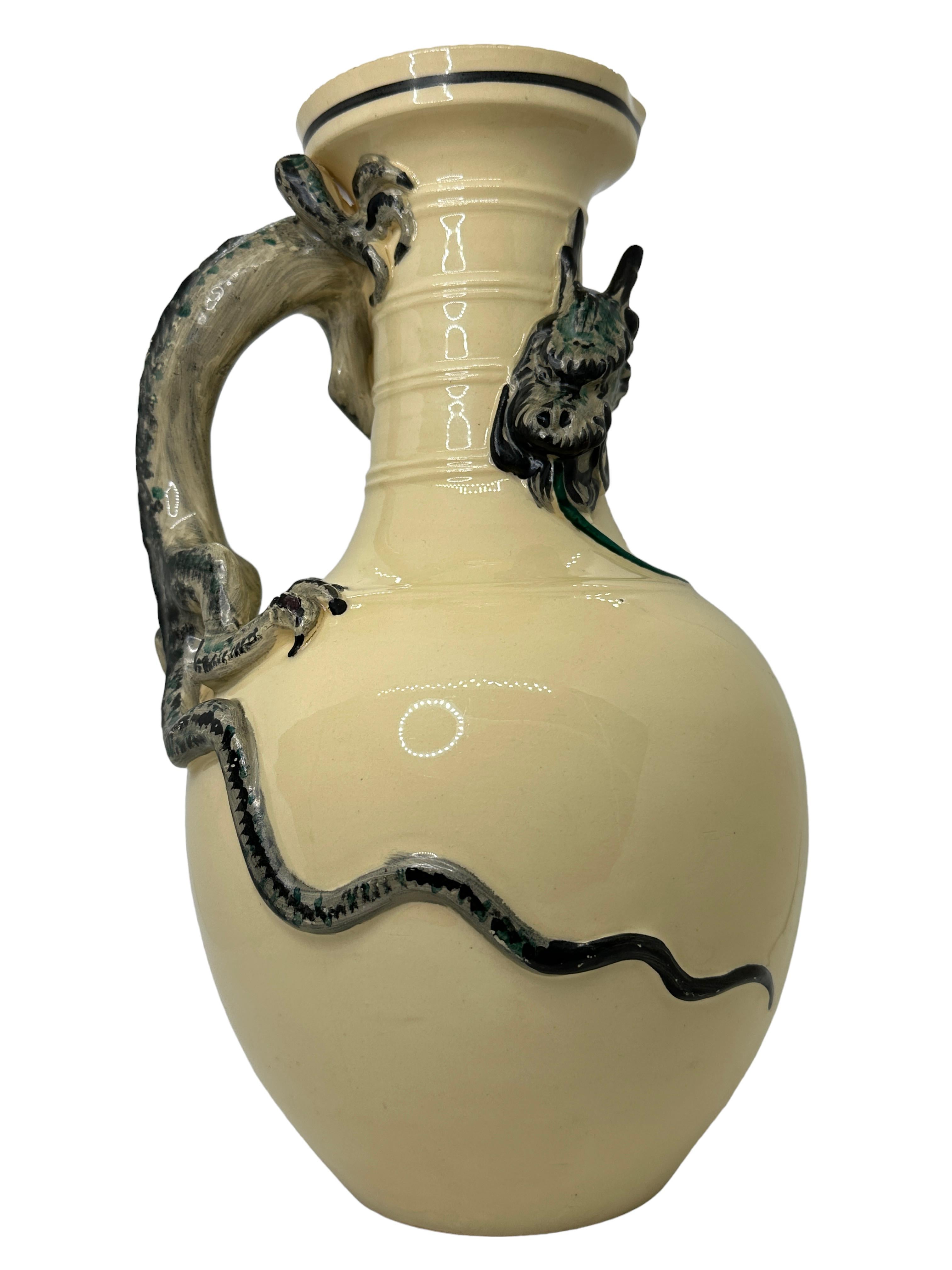 Antique Jug Pitcher in Style of Royal Worcester Dragon Handle, Chinese or Japan In Good Condition For Sale In Nuernberg, DE