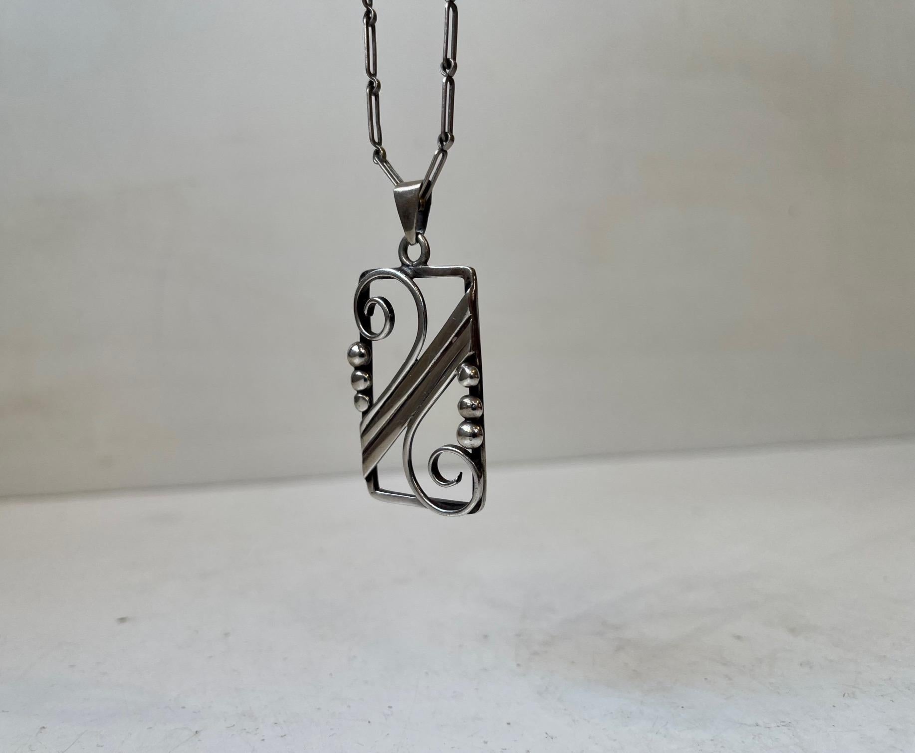 Early 20th Century Antique Jugend, Art Nouveau Pendant Necklace in Silver by F. Bang Denmark For Sale