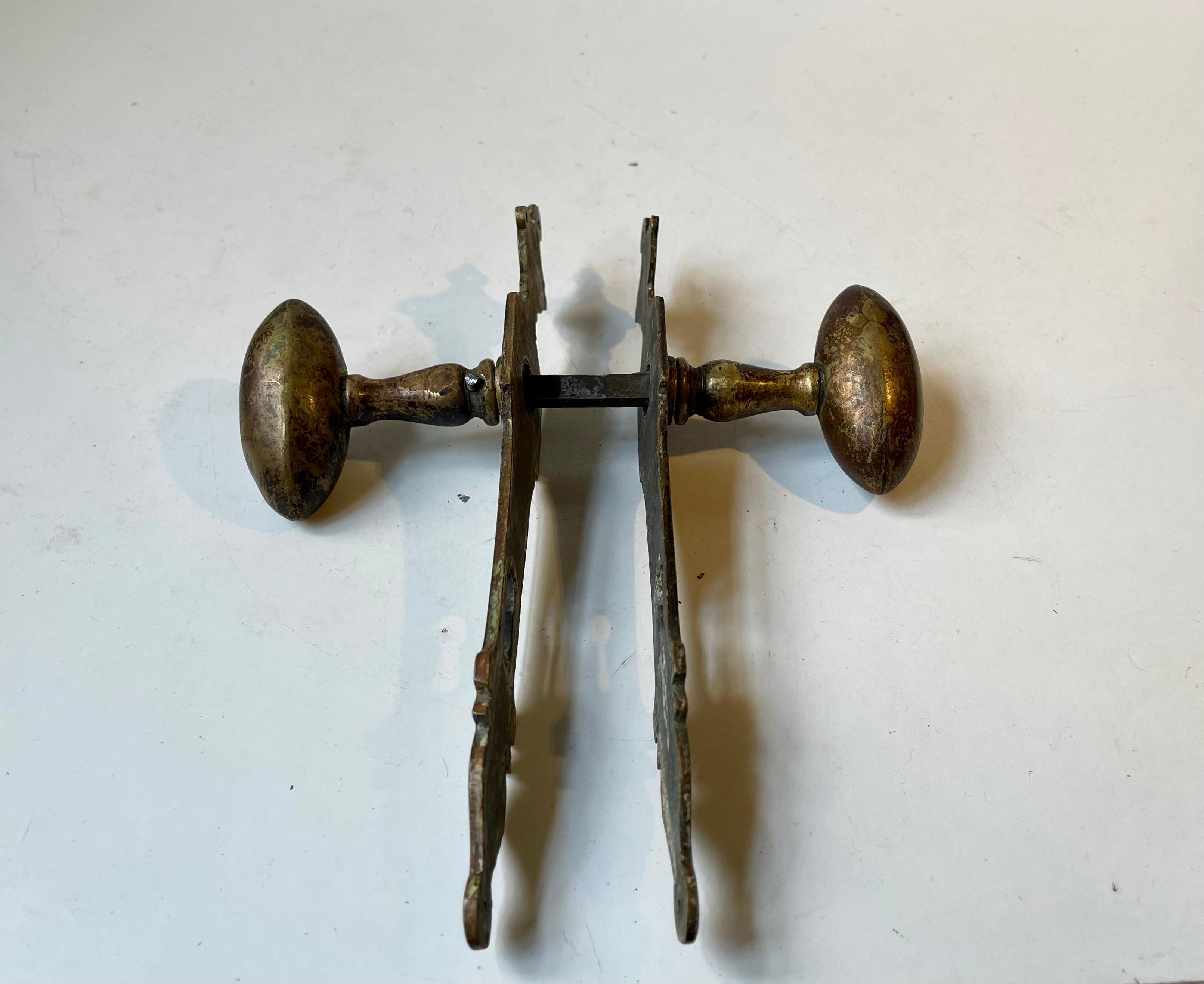 Laiton Antique Jugend Style Brass Door Handle Set, 1910s en vente