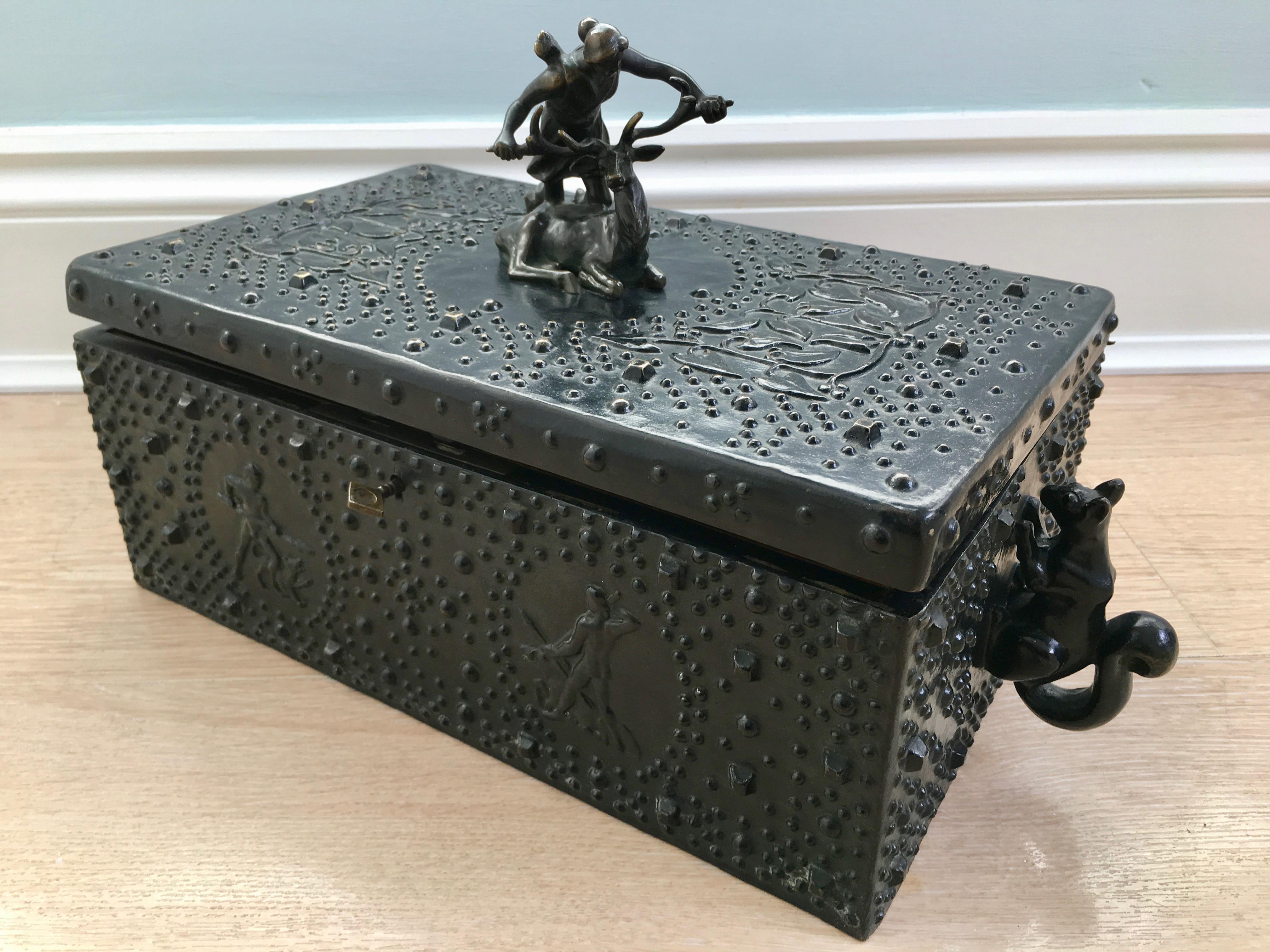 Forged Antique bronze jewellery box by Friedrich Gornik for Dunhill, circa 1910 For Sale