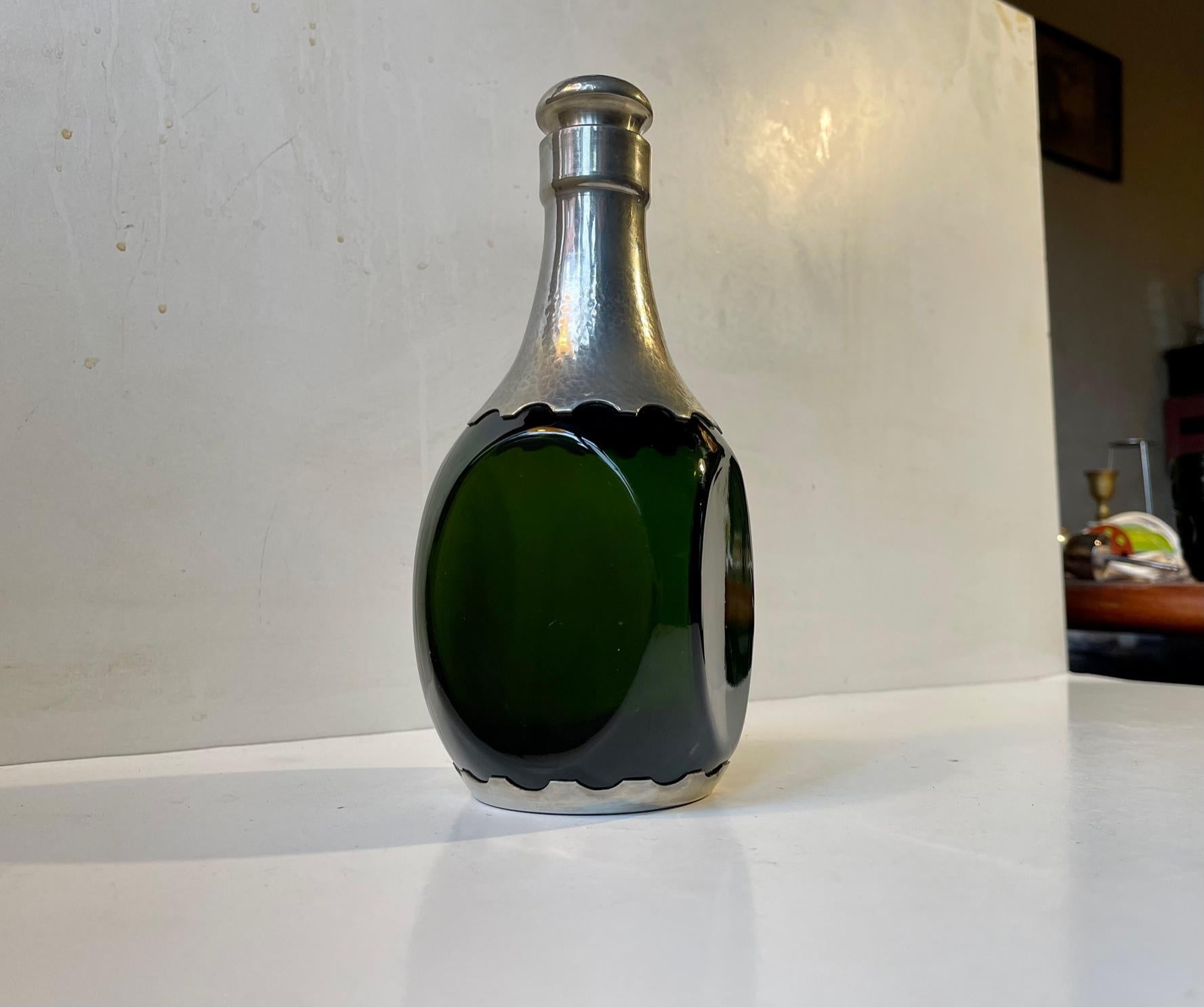 Early 20th Century Antique Jugendstil Decanter in Green Glass and Pewter, 1910s For Sale