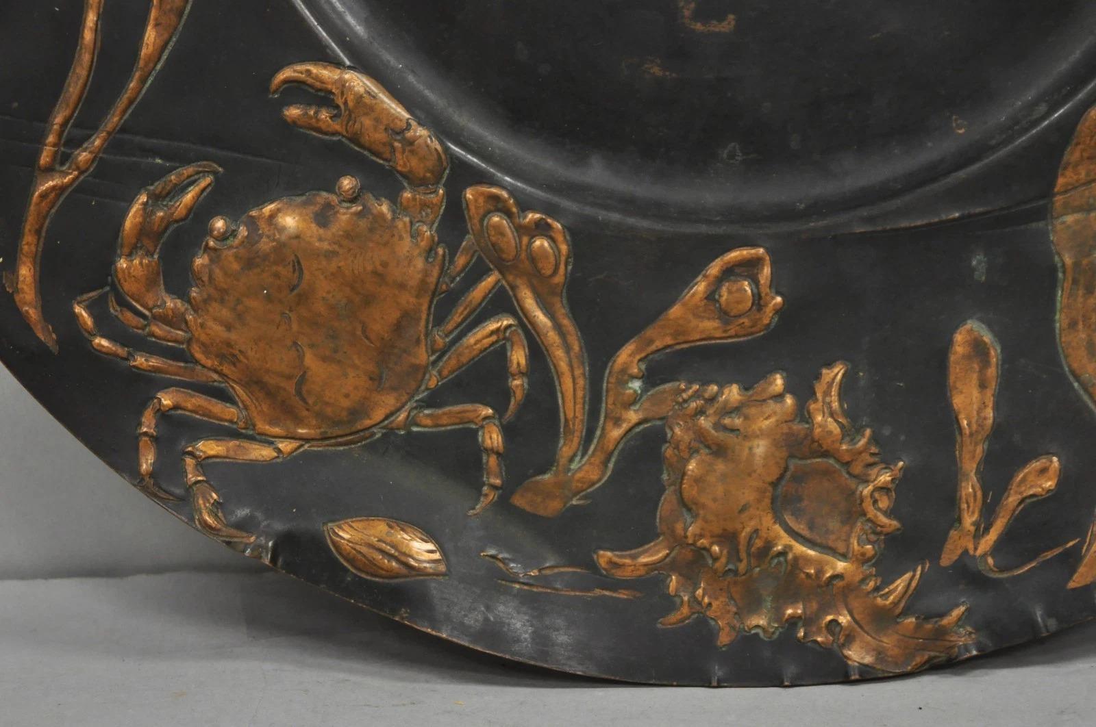 XX secolo Antico piatto da portata in rame figurato Jugendstil con pesce di Steinicken & Lohr in vendita