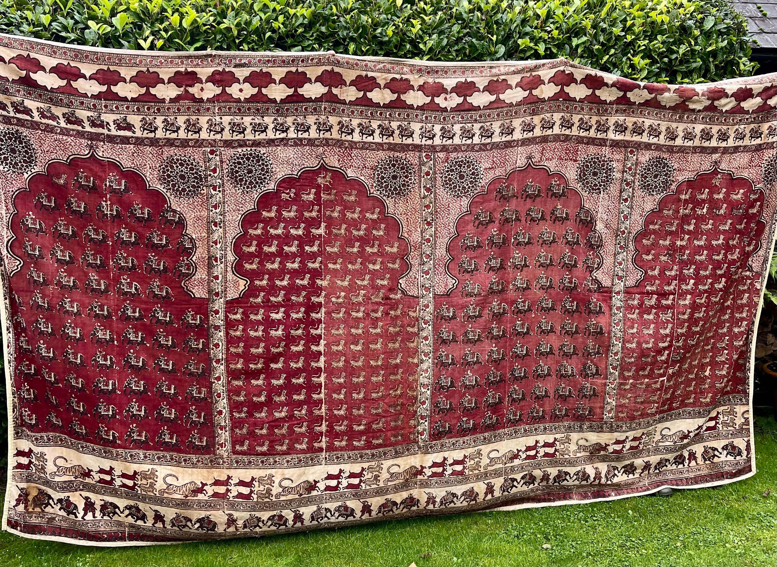 Antike Kalamkari-Zelttafel mit Blockdruck (Gemalt) im Angebot