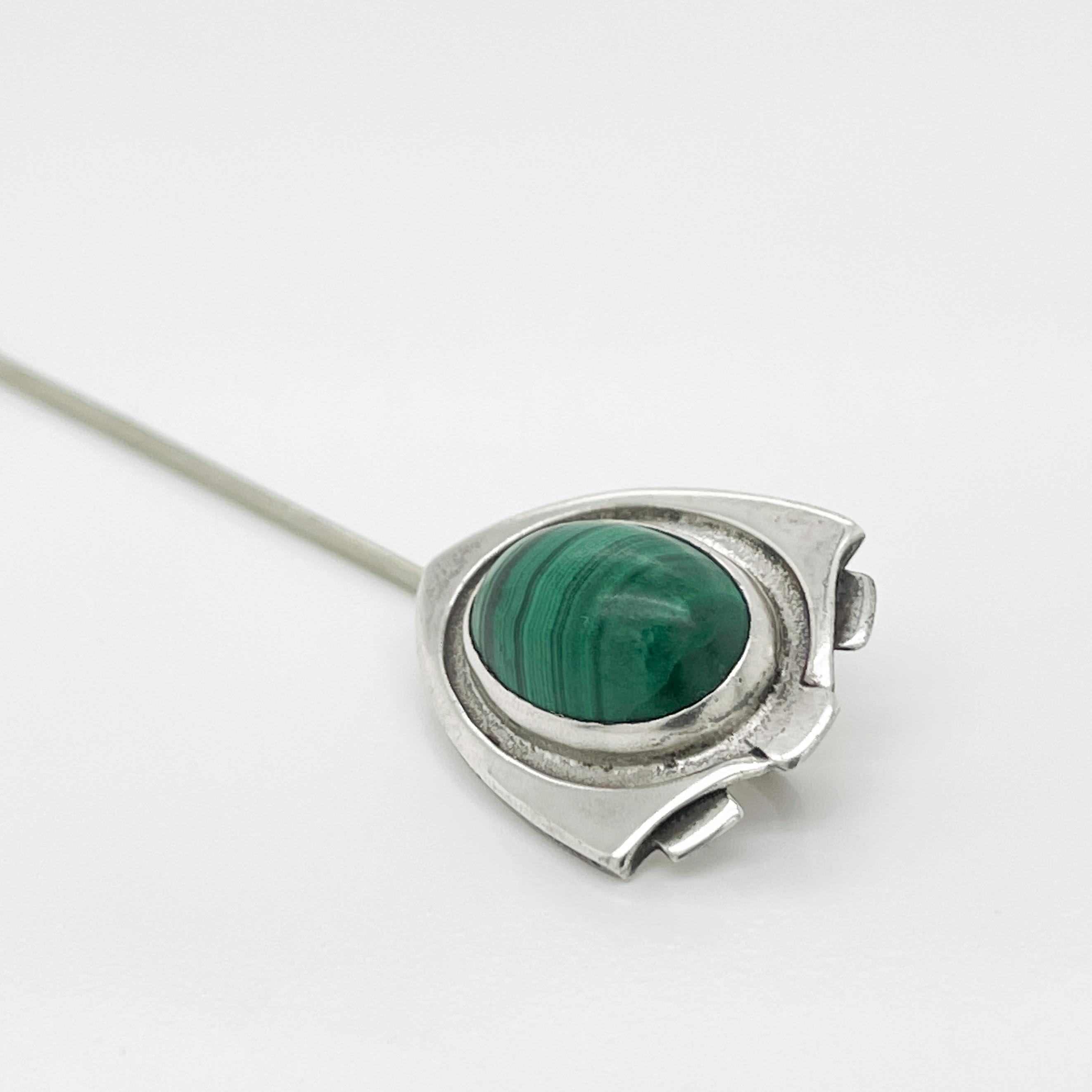 Femenino o masculino Antiguo alfiler de gancho Kalo Shops de plata de ley y malaquita de las artes y oficios americanos en venta