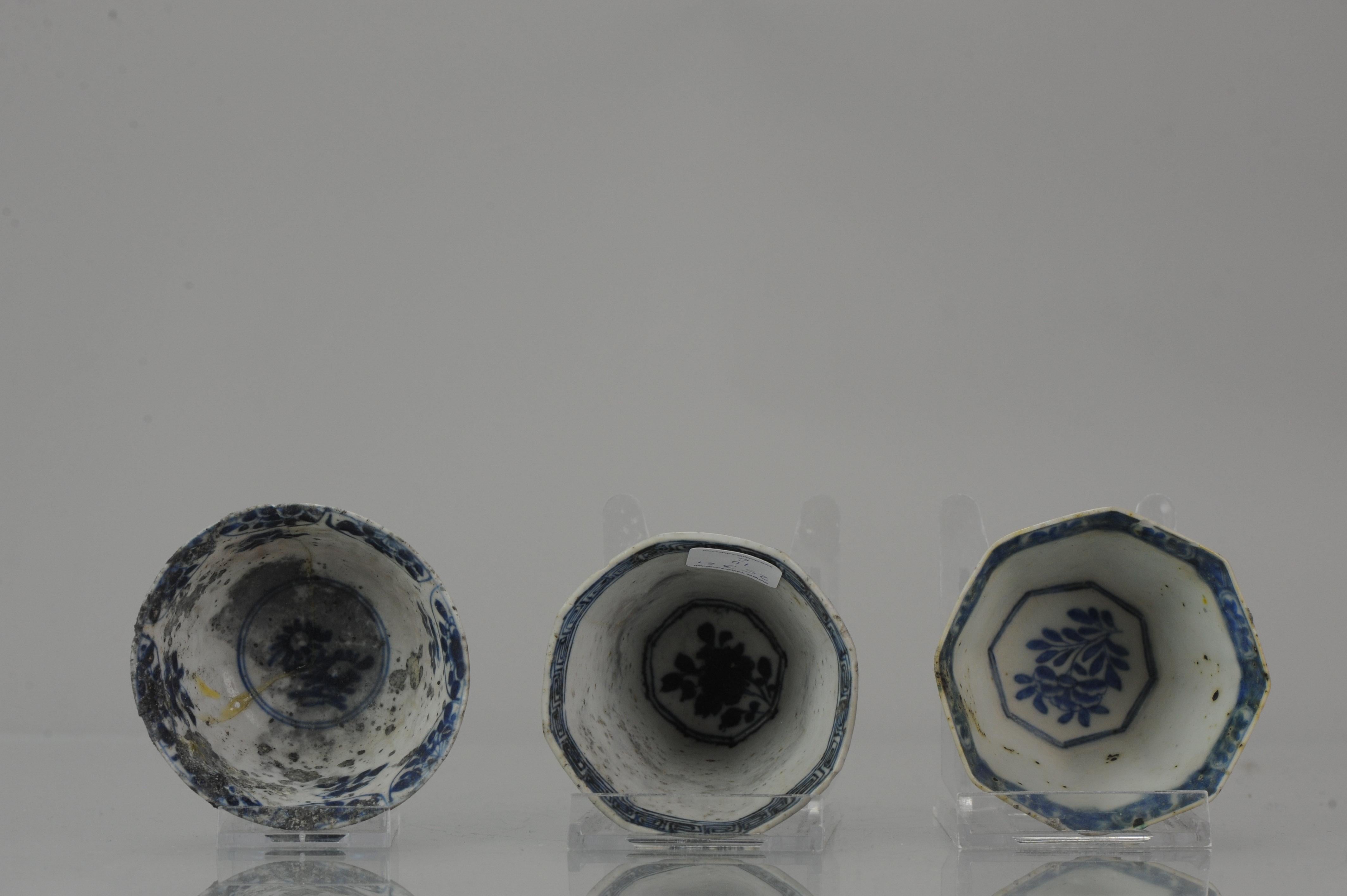 A very nicely made set of tea bowls China and Japan. Historically very interesting. It has burning damage. According to the history of the family who owned it was burned after the fires that occurred during the German bombardment of Rotterdam in
