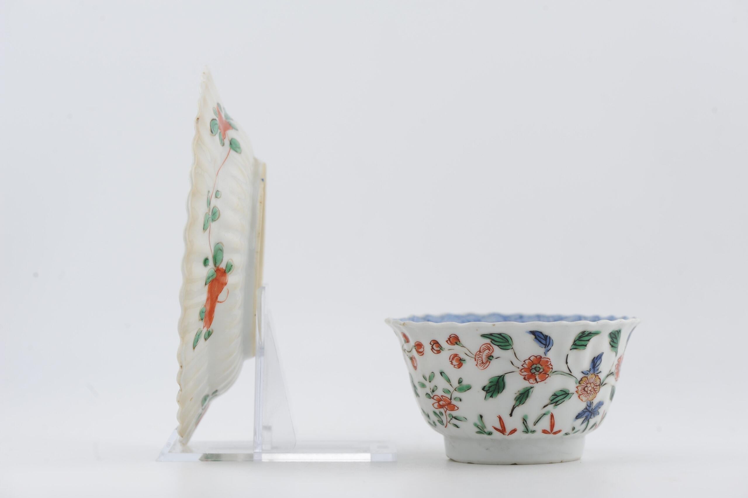 Kangxi period,  Famille Verte. Stunning scene Rare set with floral and bird scene.
The cup with an unusual Hare Mark.

Chinese café au lait porcelain is a type of Chinese porcelain that was made particulary in the 18th and 19th centuries and was