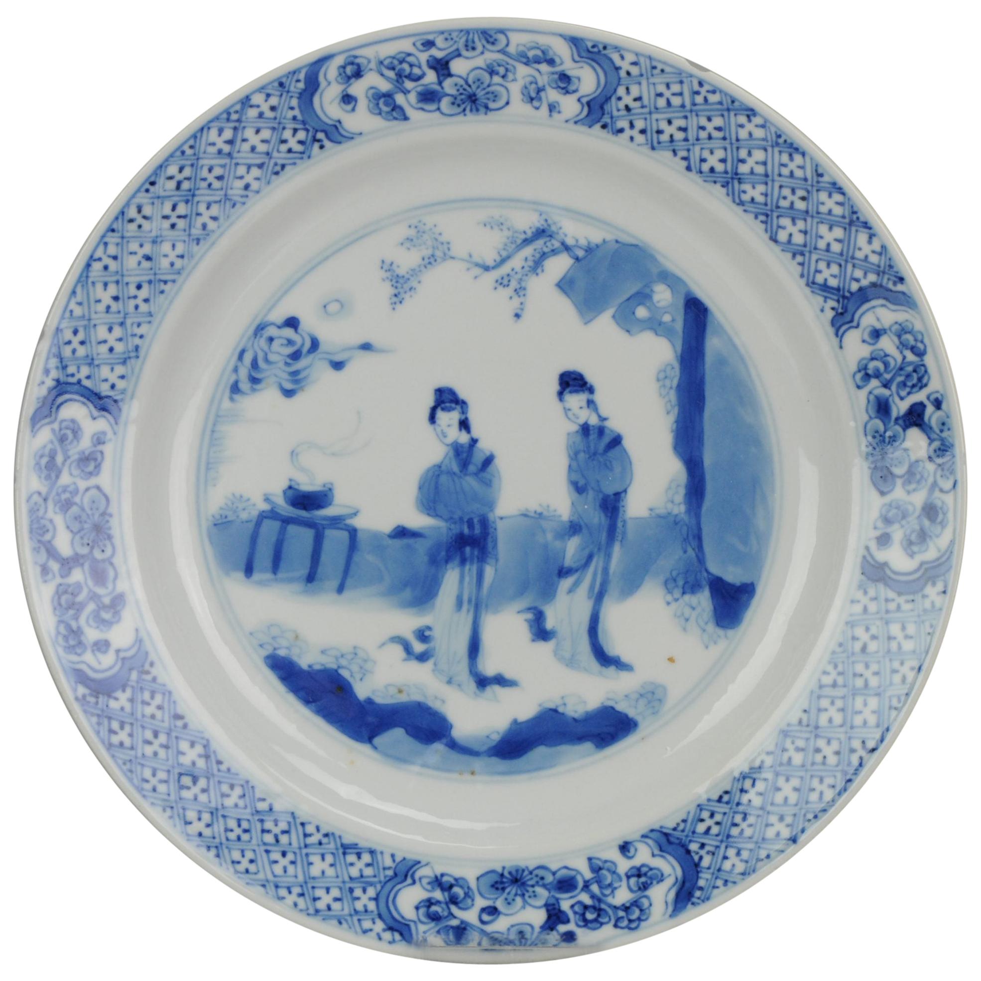 Antique Kangxi Chinese Porcelain Long Liza Blue and White Figural Plate