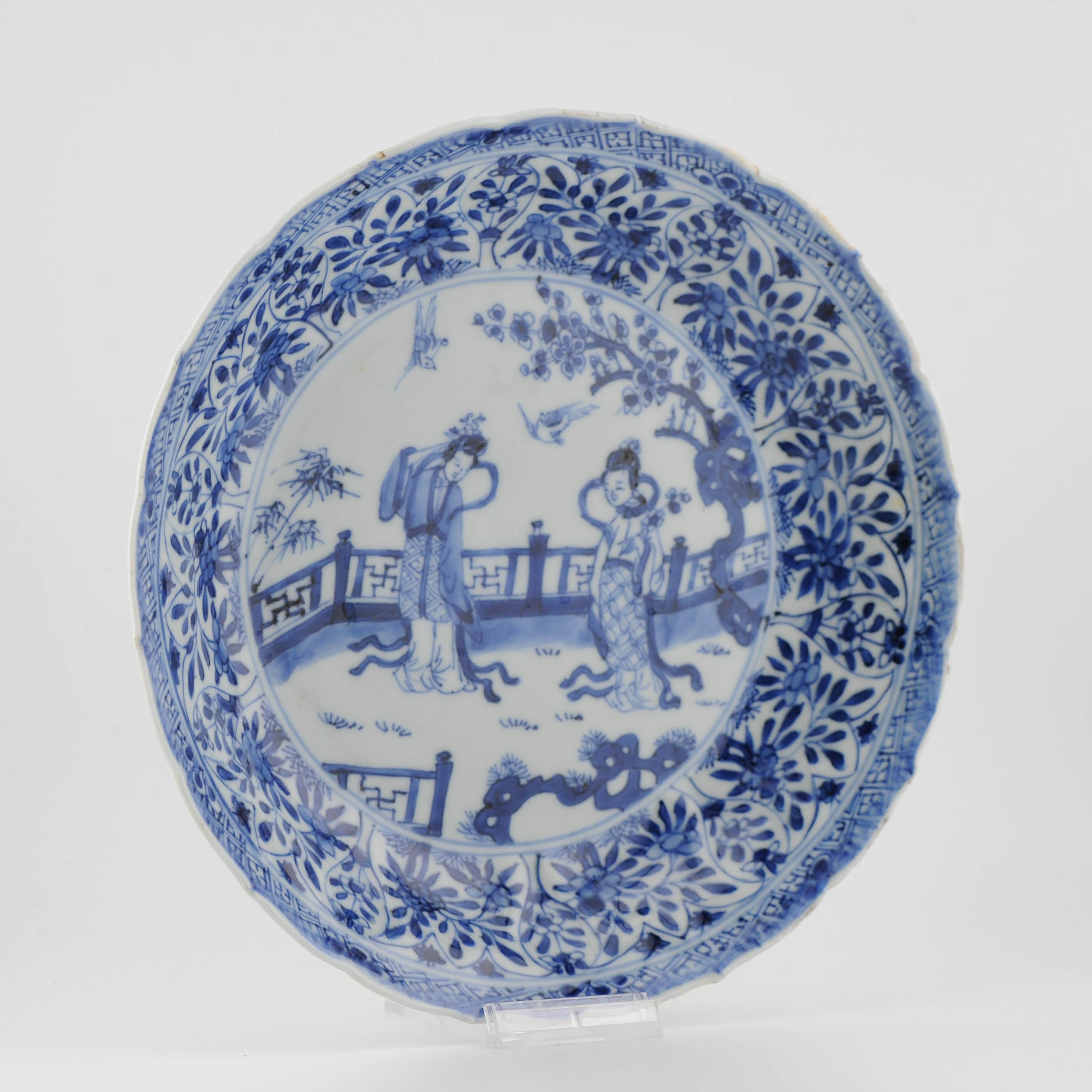 Assiette CHINOISE BLEUE ET BLANCHE, CHINE, PÉRIODE KANGXI (1662-1722)

Peint d'une scène figurative de jardin/pagode.

Condit
Il ne s'agit que d'un frittage au bord de la mer. Taille : 21.2x3.6CM DiamètrexHauteur
Période
XVIIIe siècle Qing (1661 -