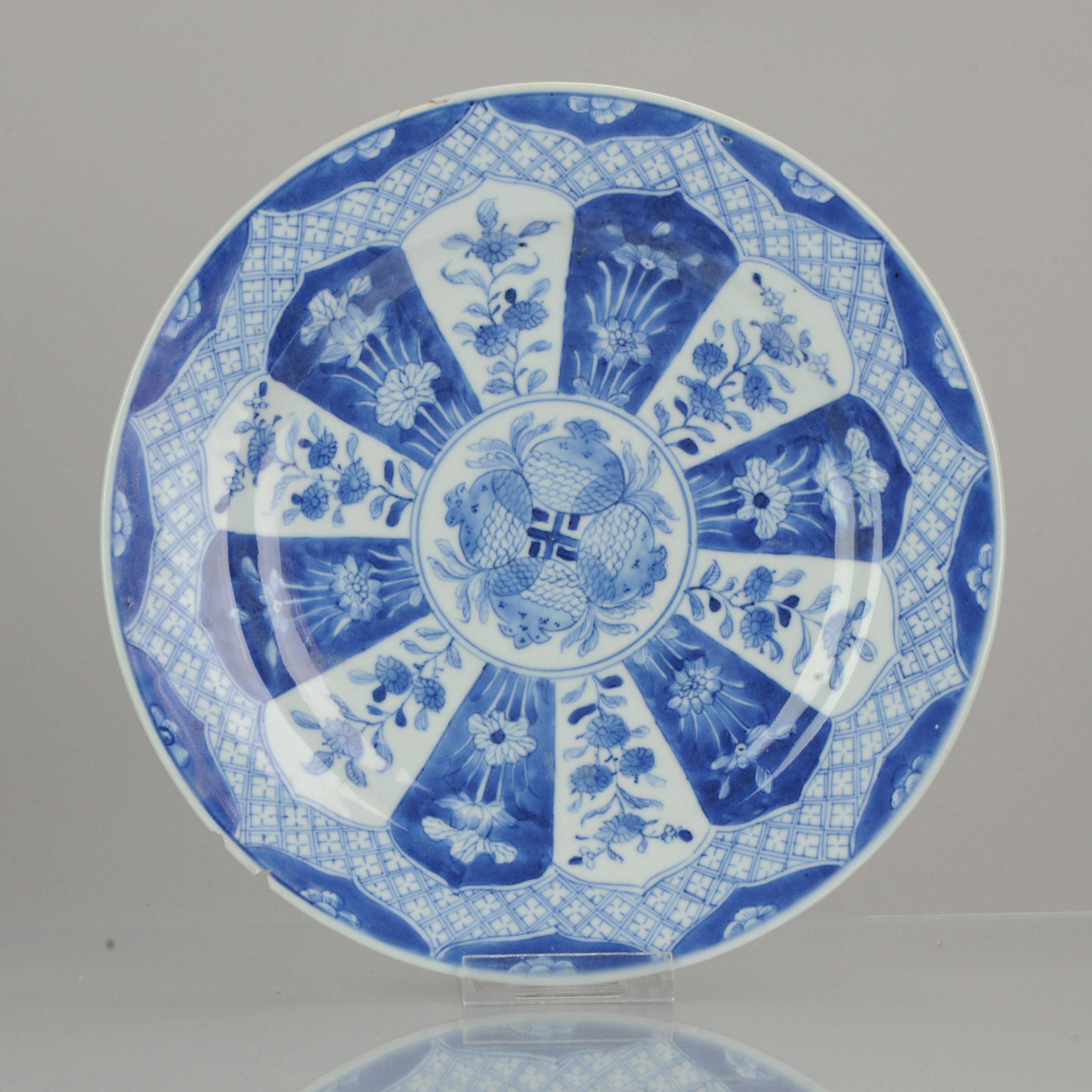 Qing Antique Kangxi Period Cobalt Blue Flower Compartment Plate Pomegranate For Sale