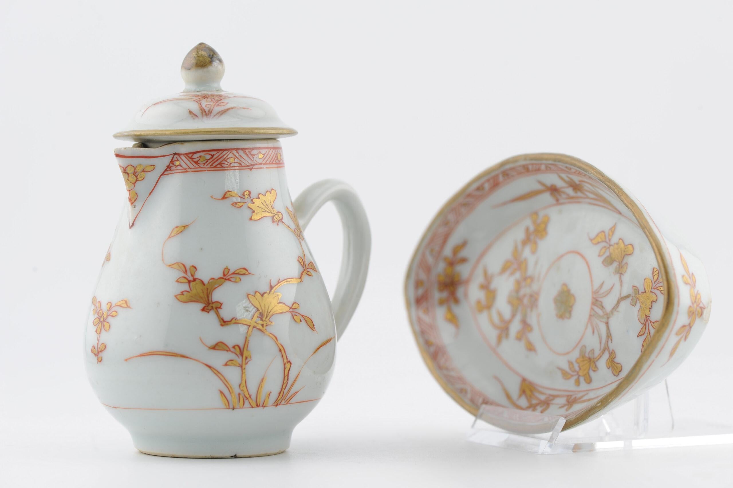 Antica lattiera da tè del periodo Kangxi e piatto Pattipan Sangue e Latte Cina In condizioni buone in vendita a Amsterdam, Noord Holland