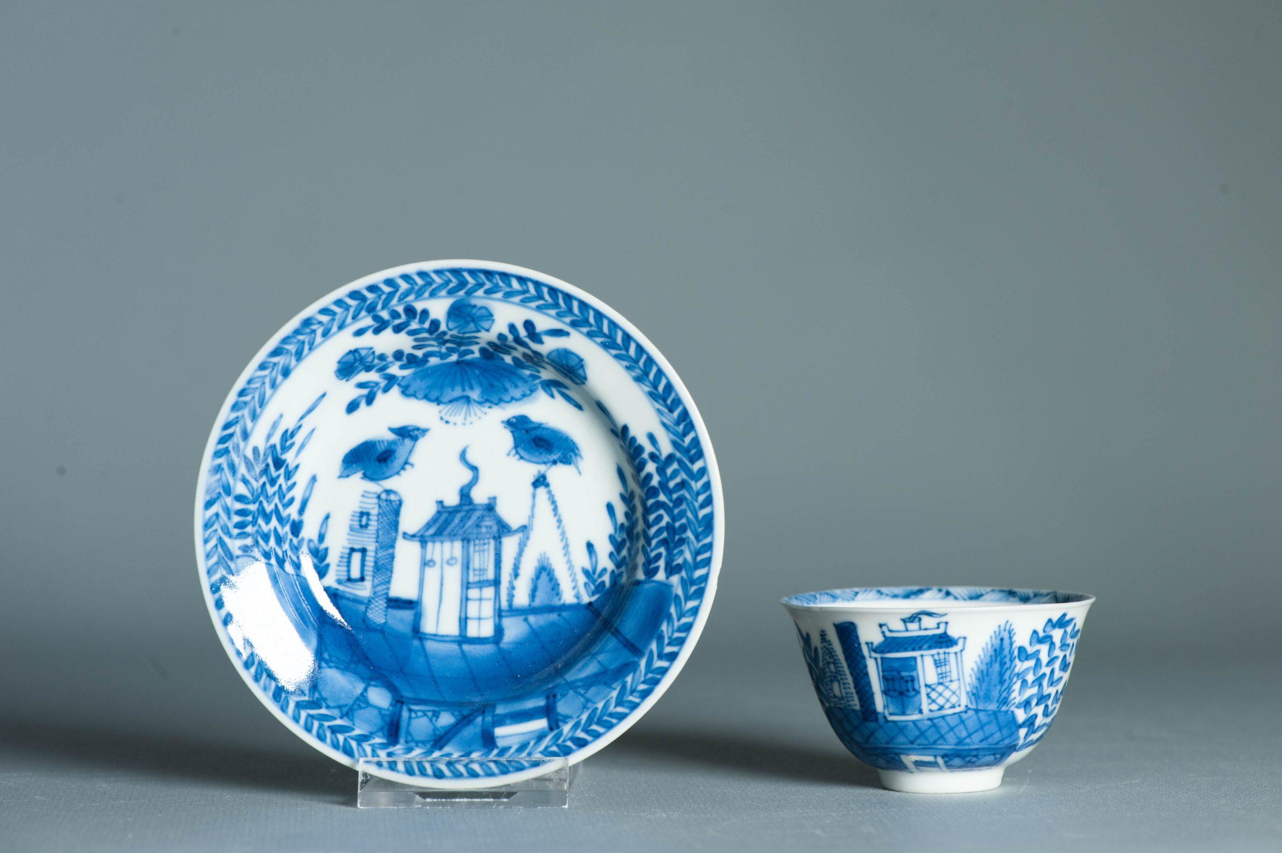Antique Kangxi Period Thinly potted Chinese porcelain Tea Set Cuckoo in the In Good Condition For Sale In Amsterdam, Noord Holland