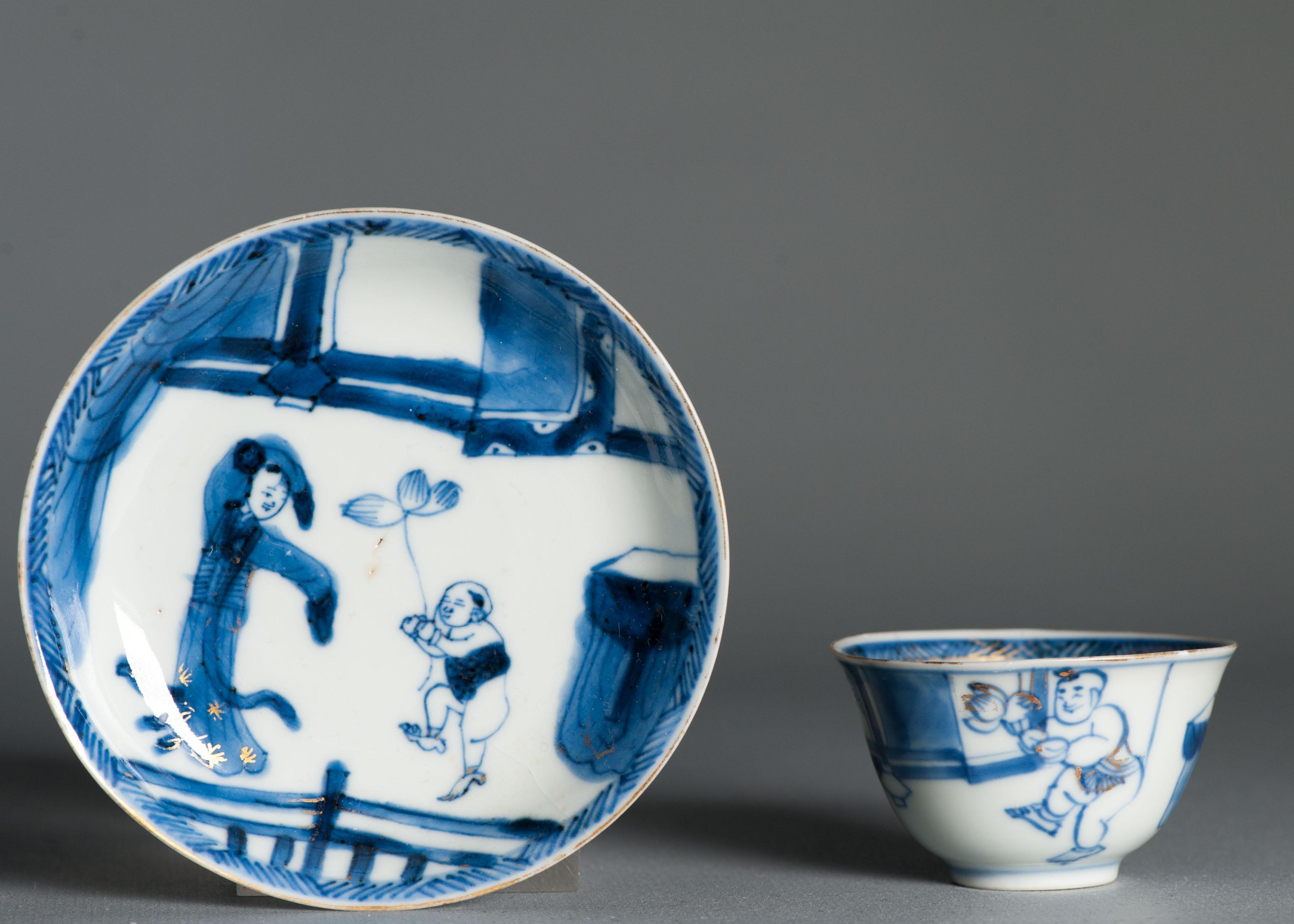 Antico set da tè in porcellana cinese del periodo Kangxi a vaso sottile Pagode figurata in vendita 6