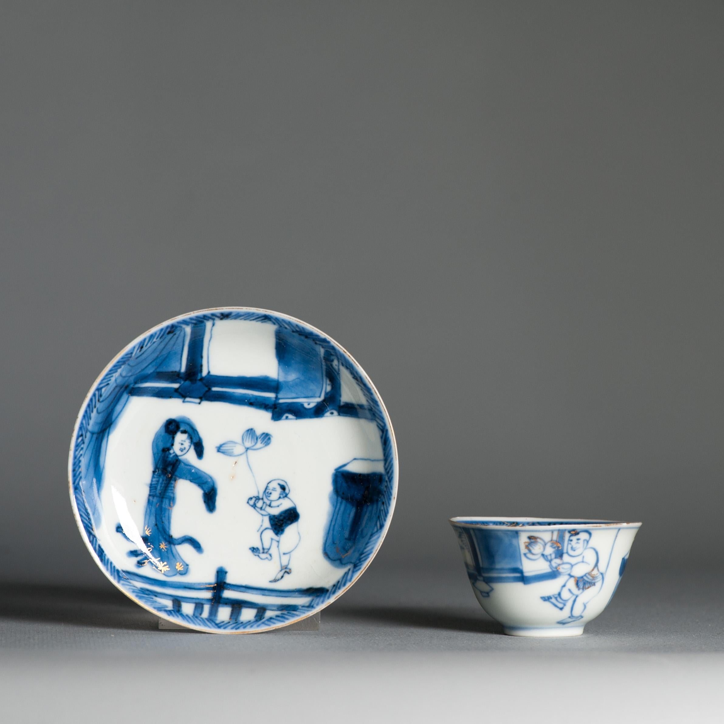 Qing Antico set da tè in porcellana cinese del periodo Kangxi a vaso sottile Pagode figurata in vendita