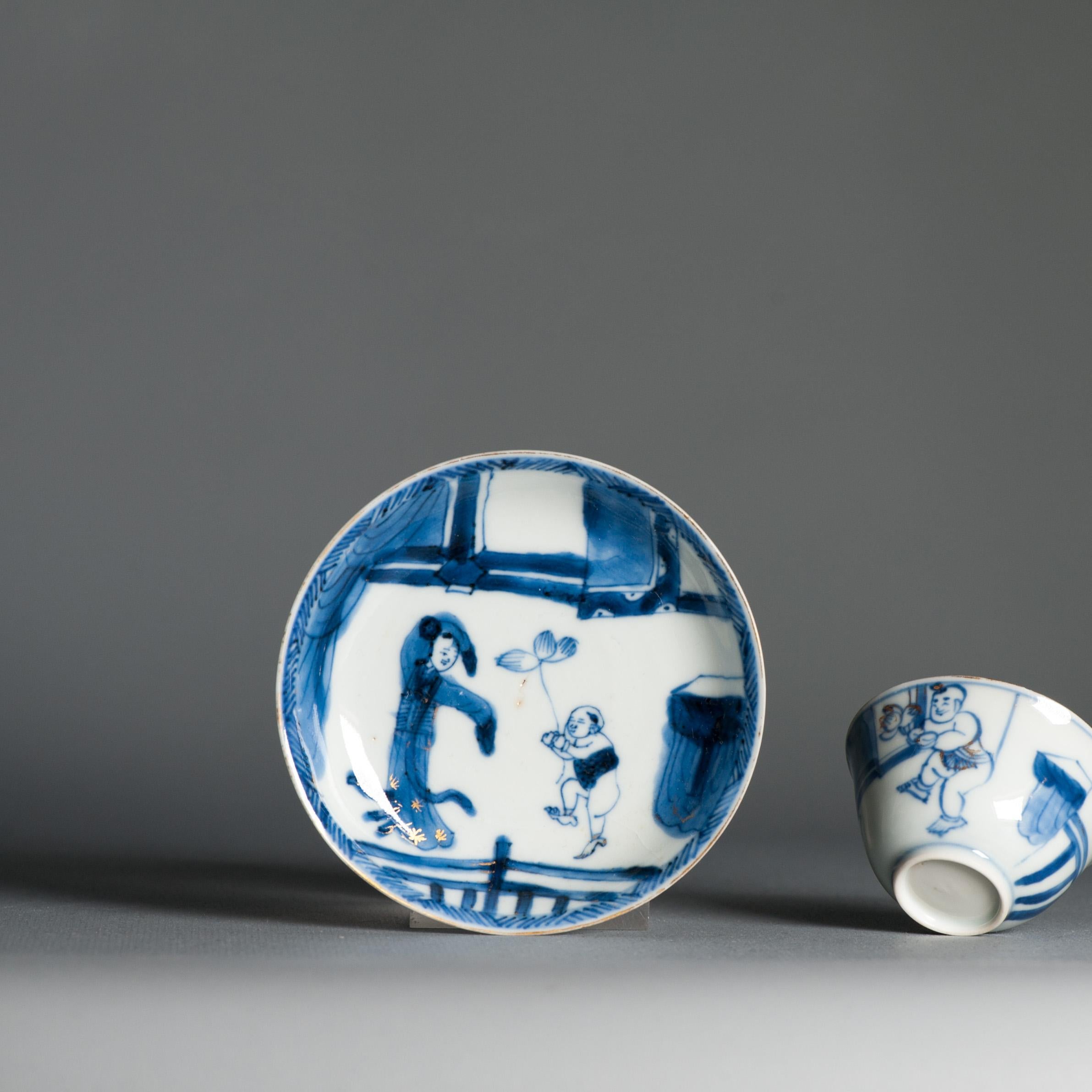 Antico set da tè in porcellana cinese del periodo Kangxi a vaso sottile Pagode figurata in vendita 2