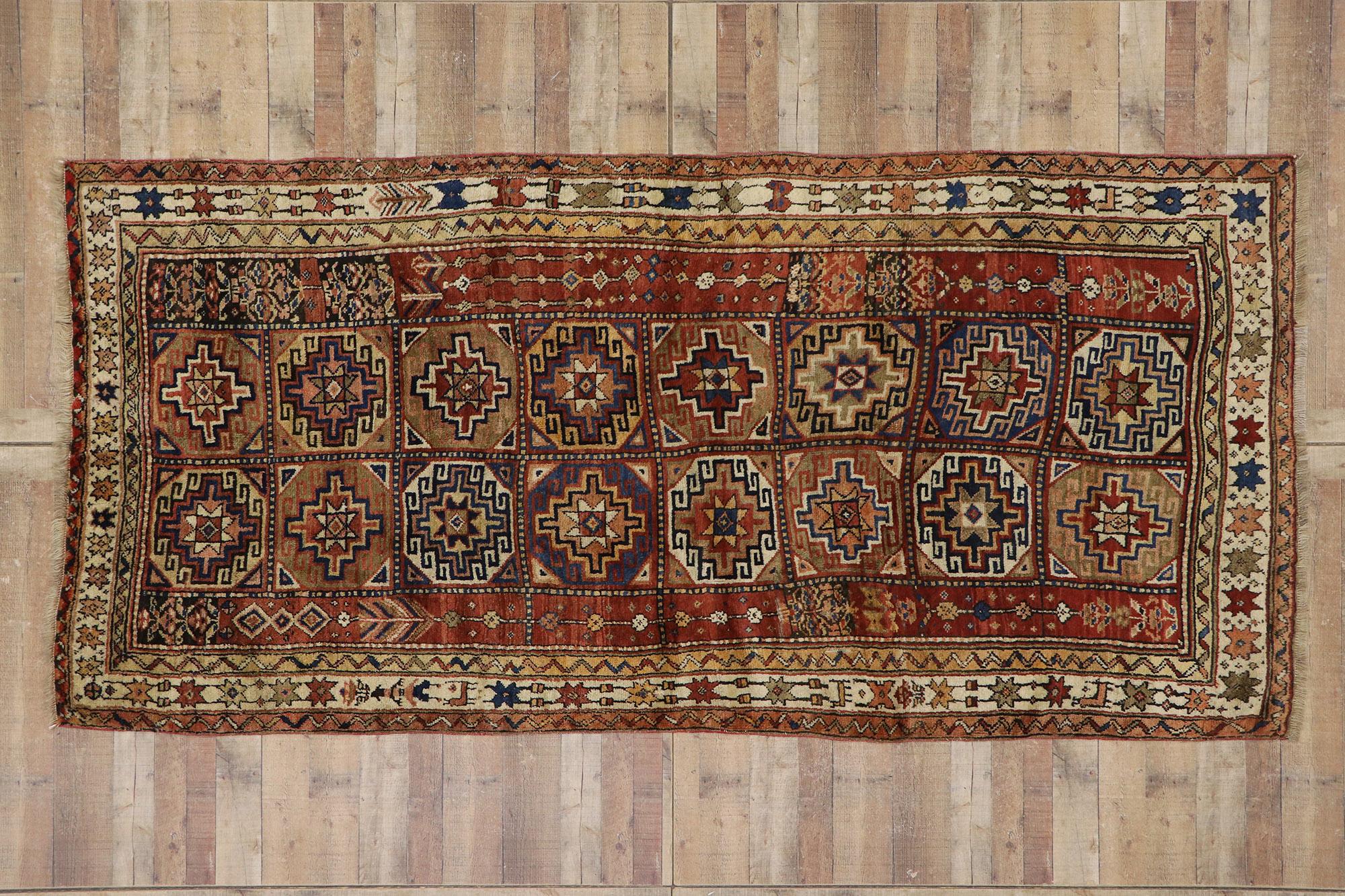 Lana Tappeto antico Karabagh Azerbaijan Gallery con Memling Guls in vendita