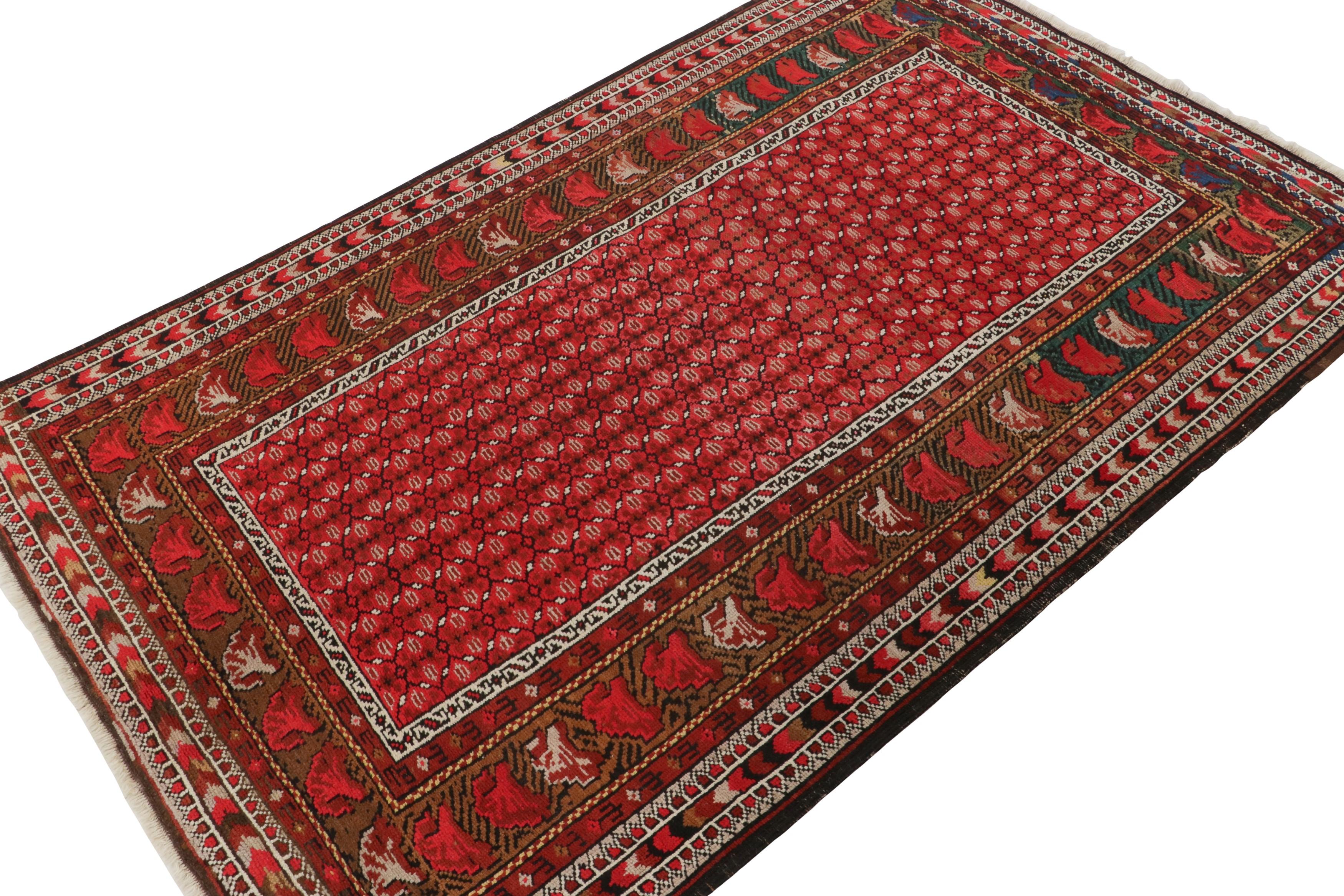 Antiker Karabagh Wollteppich mit roten und braunen Blumen (Handgeknüpft) im Angebot