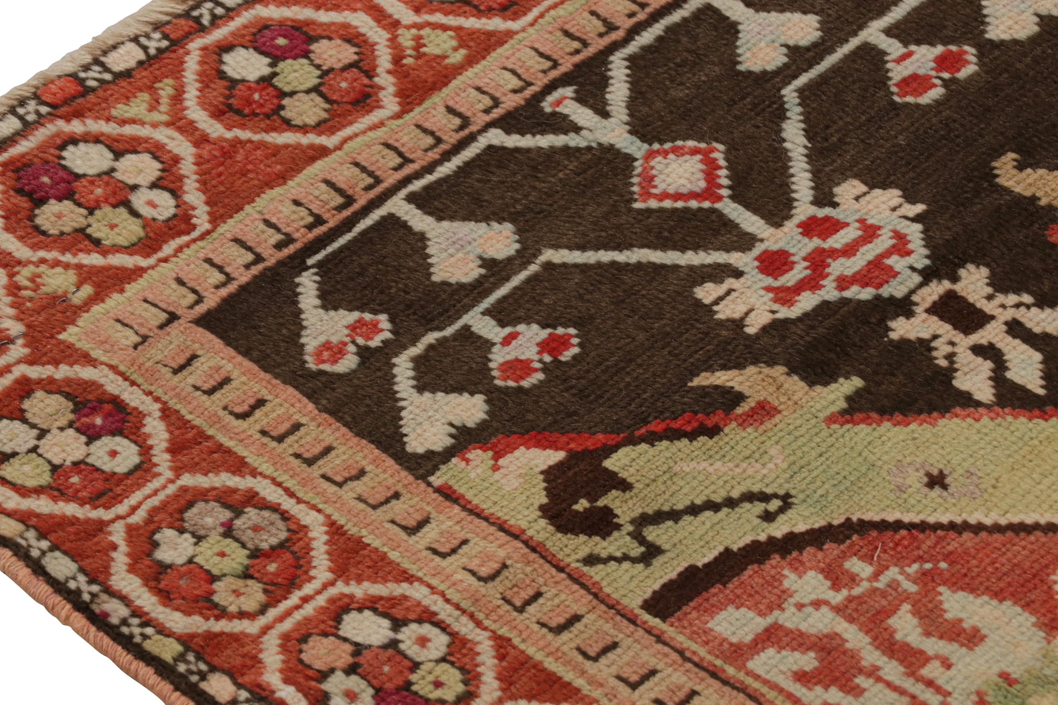 Alfombra Vintage Karabagh Marrón con Medallones Florales  Rug & Kilim en Bueno estado para la venta en Long Island City, NY