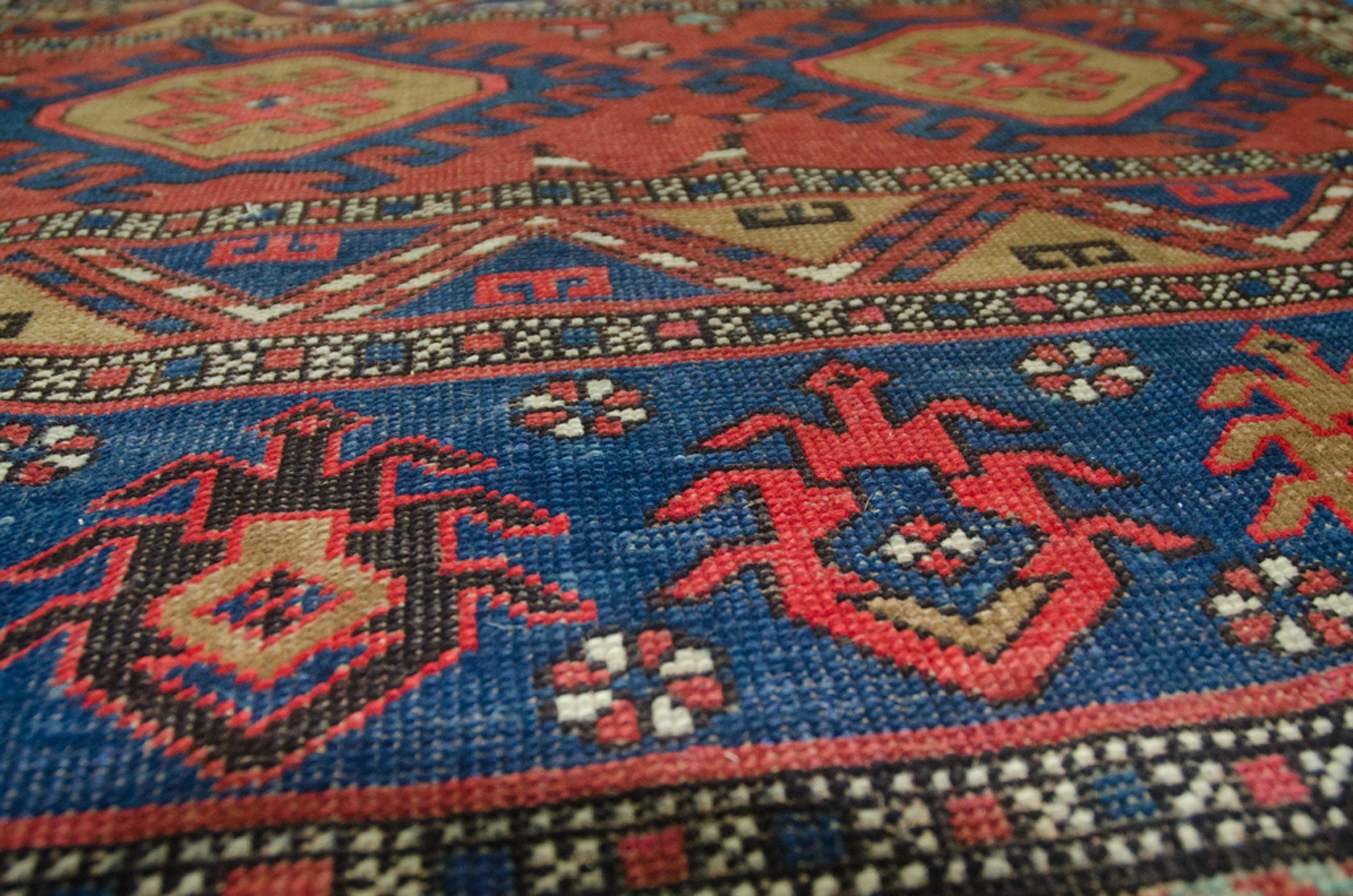 Antiker Karabagh-Teppich 127x105cm (Persisch) im Angebot