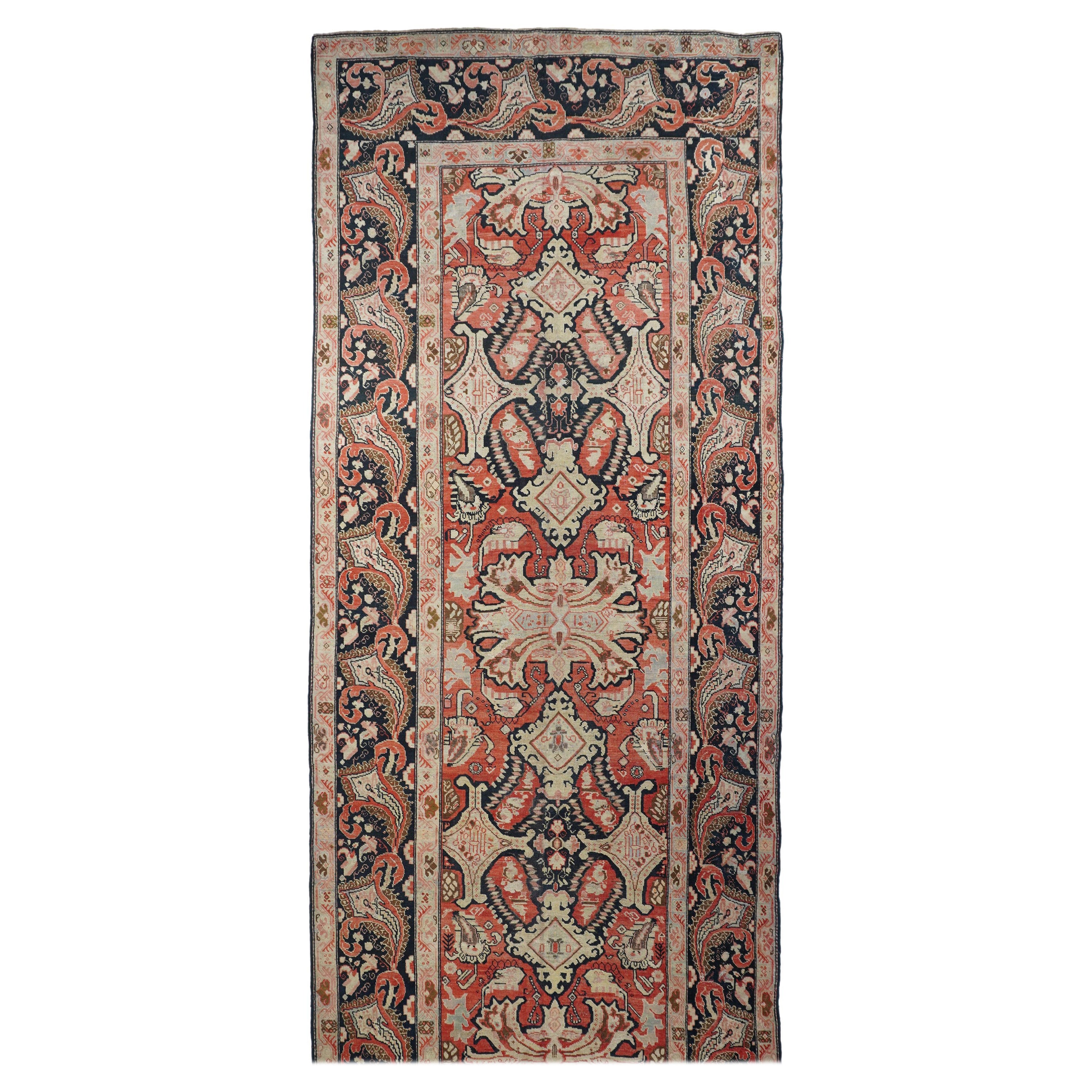 Antiker Karabagh-Teppich 6'8'' x 18'9''
