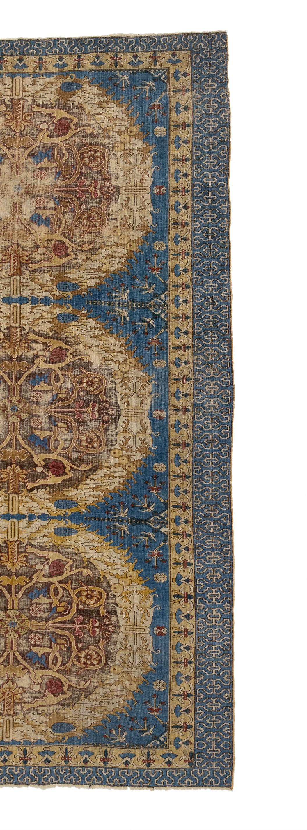 Antique Karabagh Rug In Excellent Condition For Sale In Los Angeles, CA