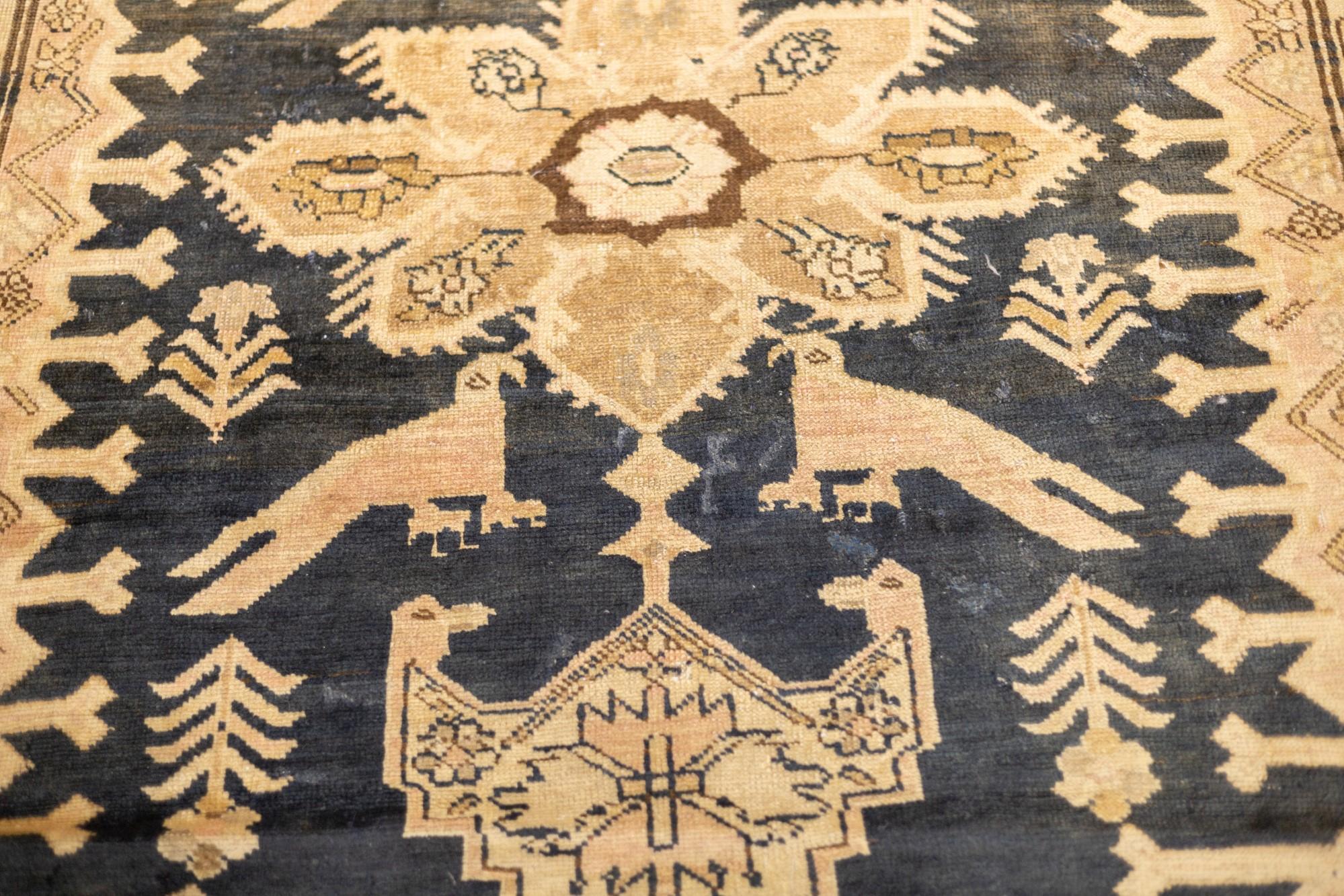 Traves de Mesa Karabagh Antiguo 3'7'' x 18'3'' Siglo XXI y contemporáneo en venta