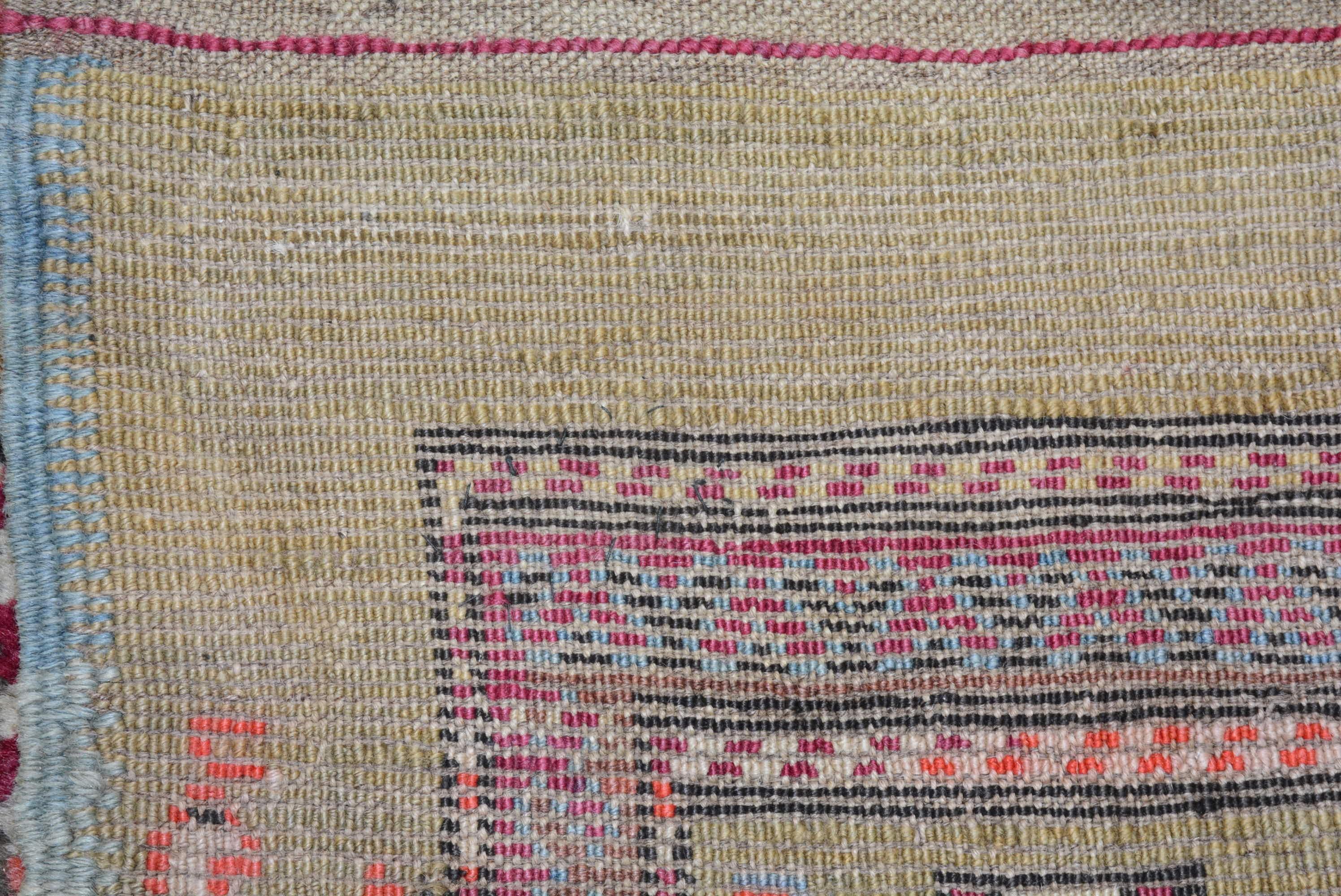 Tapis de couloir antique Karabagh en vente 1