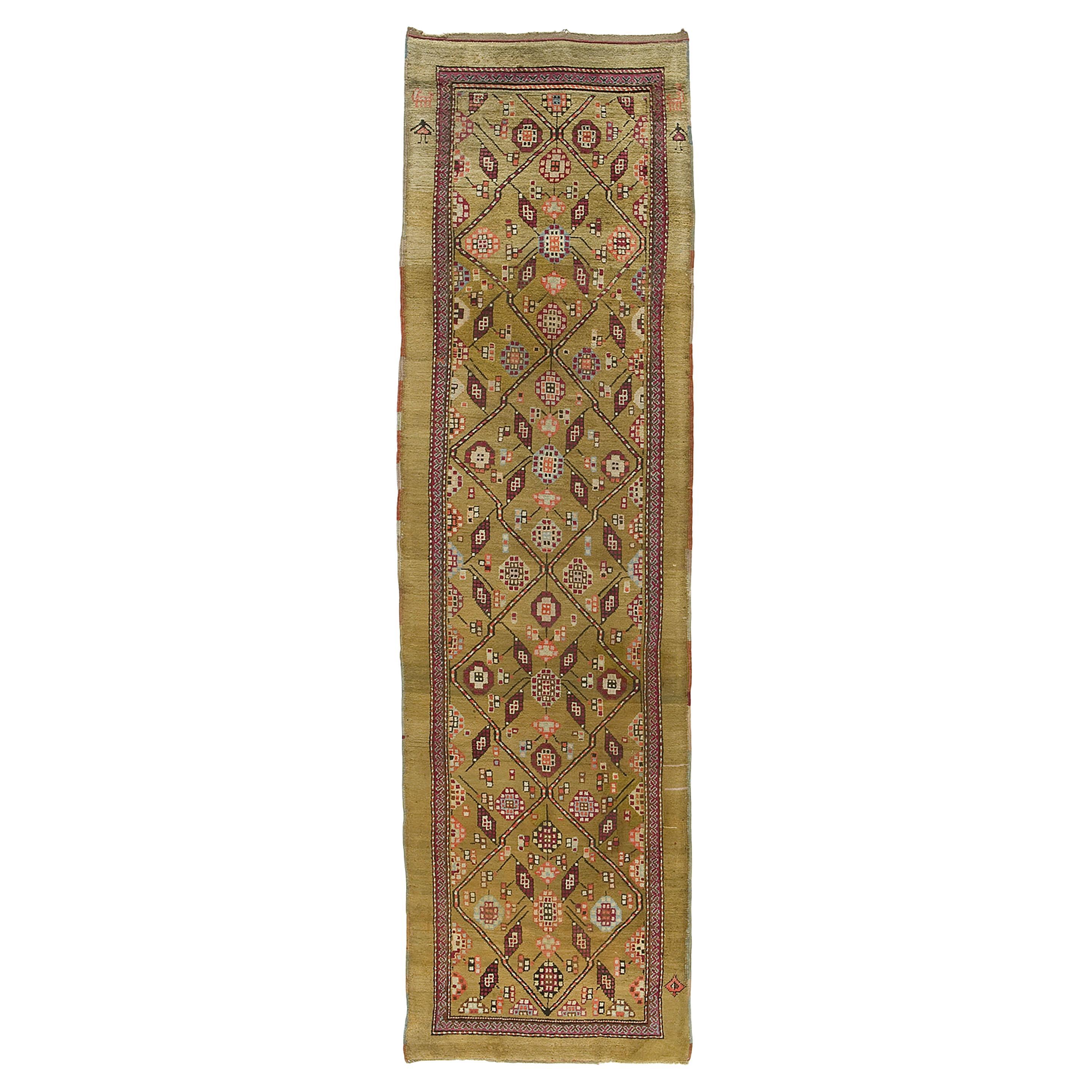 Tapis de couloir antique Karabagh