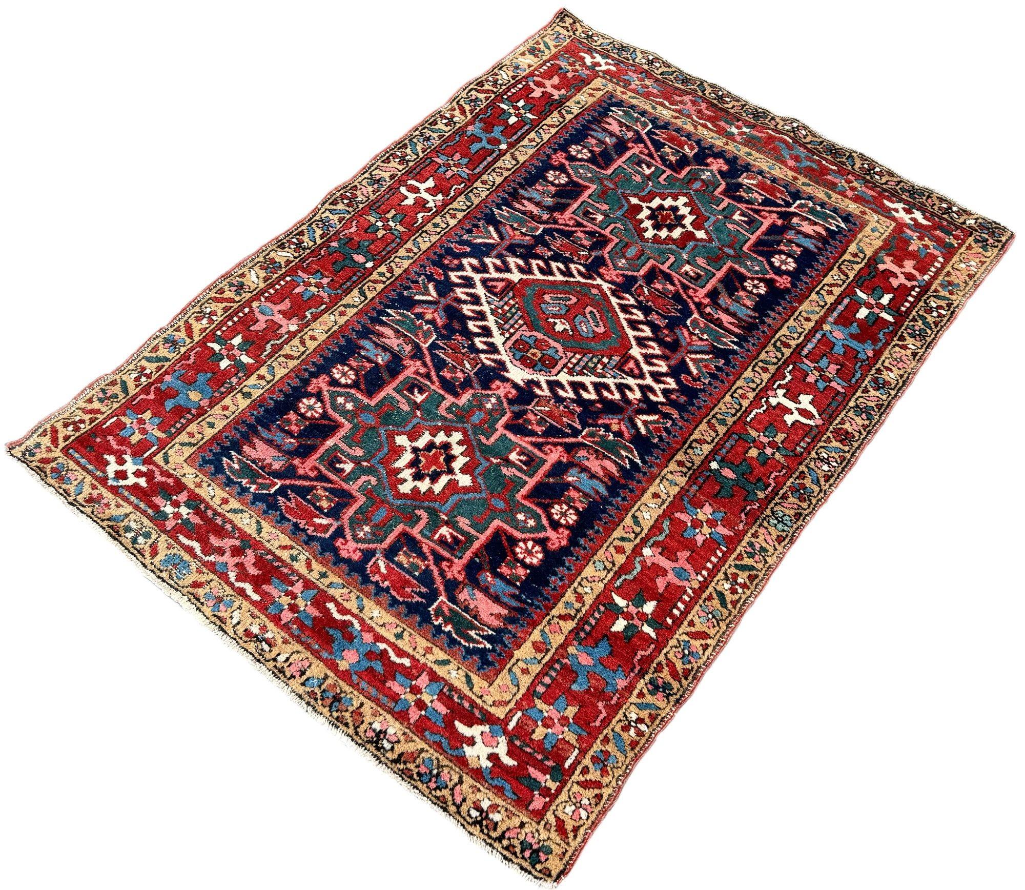 Tappeto antico Karadja 1,35 m x 1,00 m In condizioni buone in vendita a St. Albans, GB