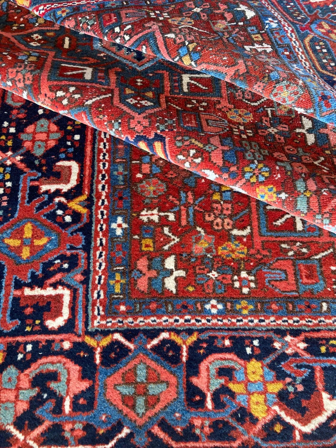 Antiker Karadja-Teppich 1,93m x 1,41m im Angebot 8