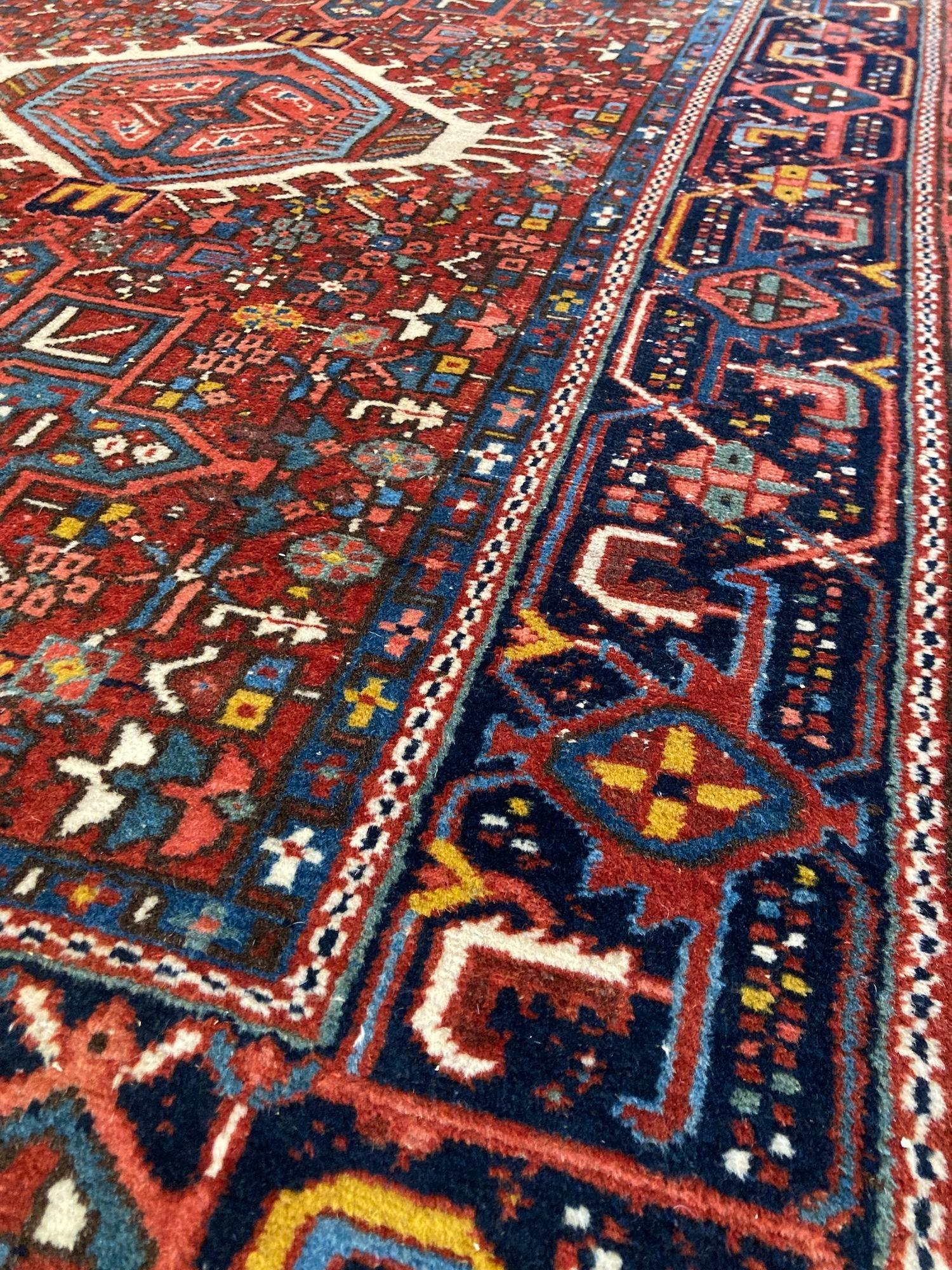Antiker Karadja-Teppich 1,93m x 1,41m im Angebot 3