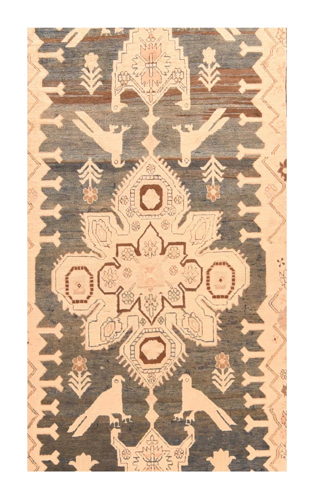 Asiatique Tapis antique Karaeagh en vente