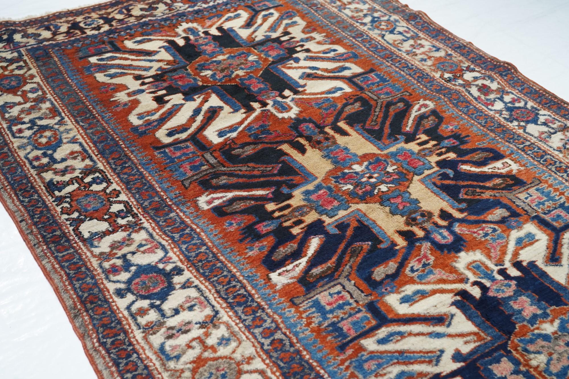 Antiker Karajeh-Gewebe-Teppich 4'5'' x 7'5'' im Angebot 2