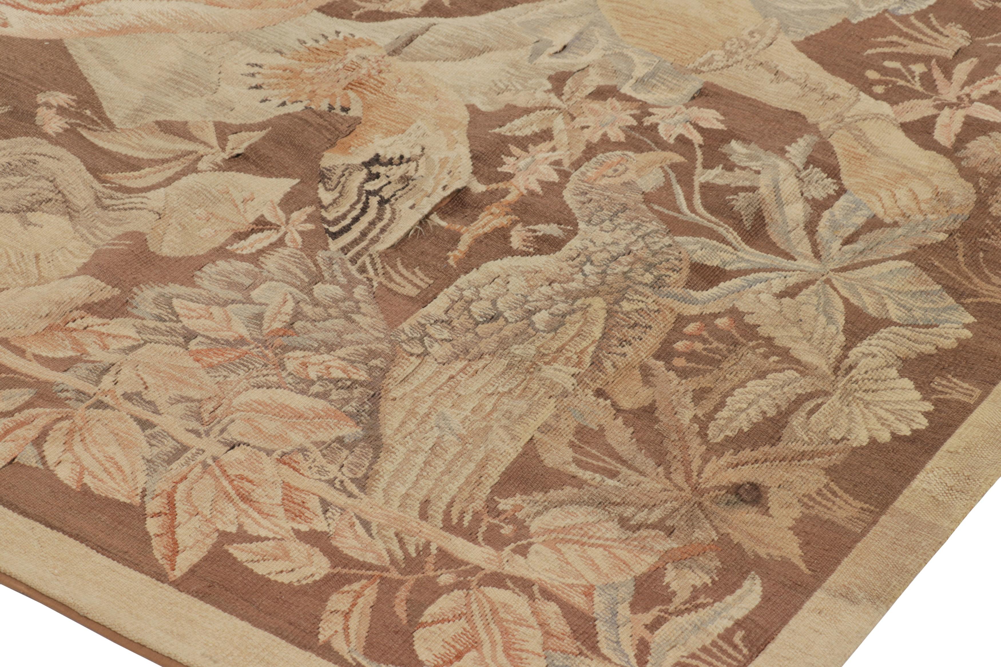 Antique Karl Gries Tapestry in Beige with Pictorial Hunting Scene - Rug & Kilim In Good Condition For Sale In Long Island City, NY
