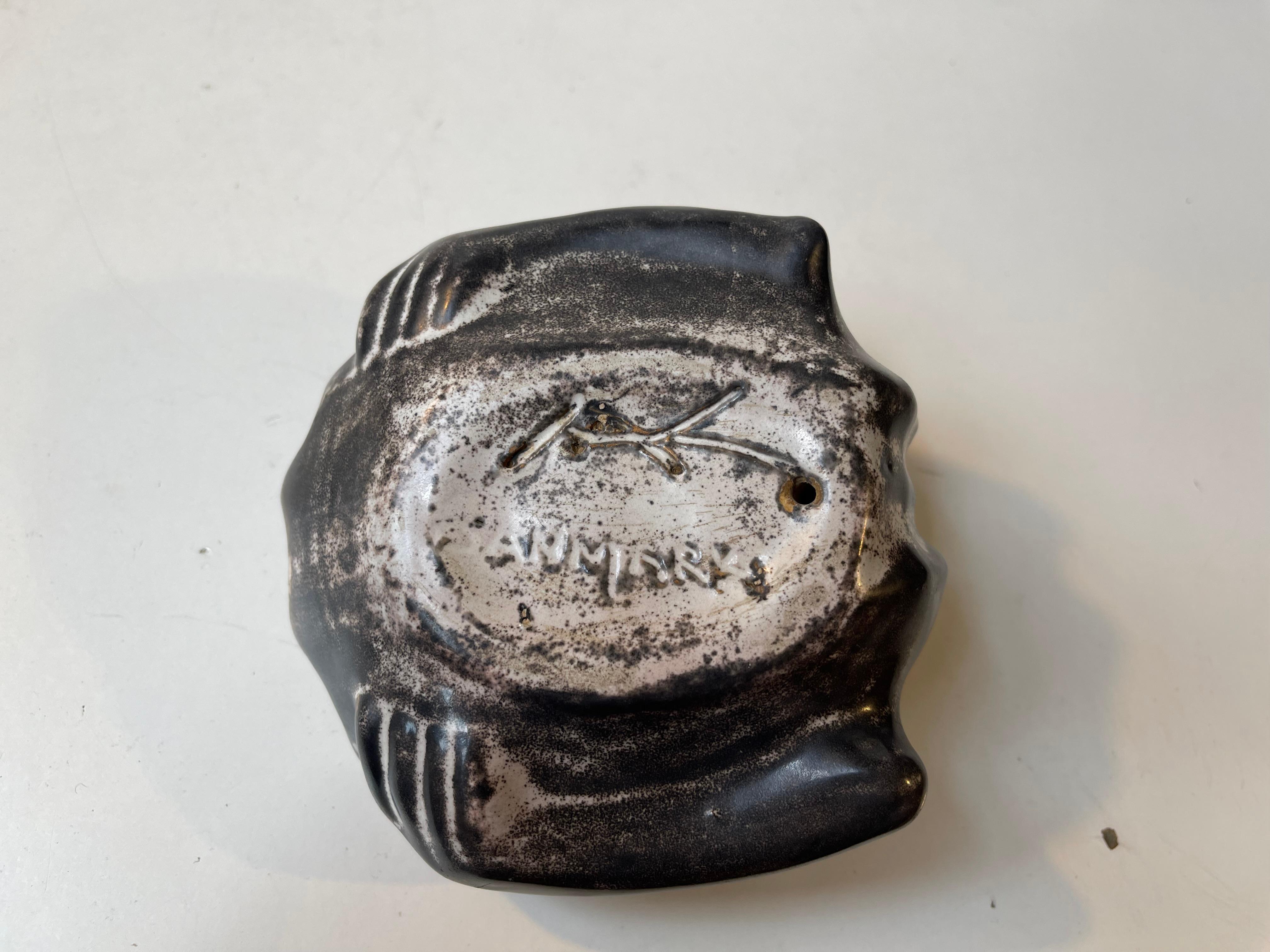 Céramique Ancien plat à démon Karl Hansen Reistrup en émail cendré pour Herman A. Kähler, années 1890 en vente