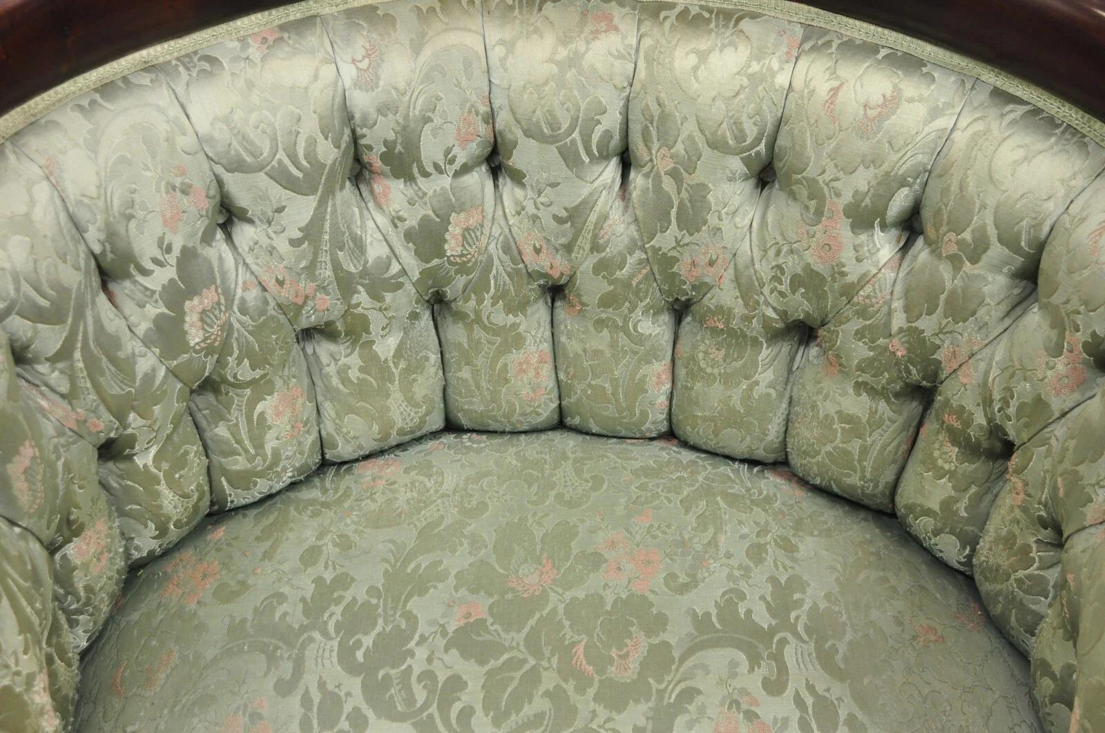 Antique Karpen Victorian Rococo Figural Maiden Carved Mahogany Parlor Club Chair en vente 5
