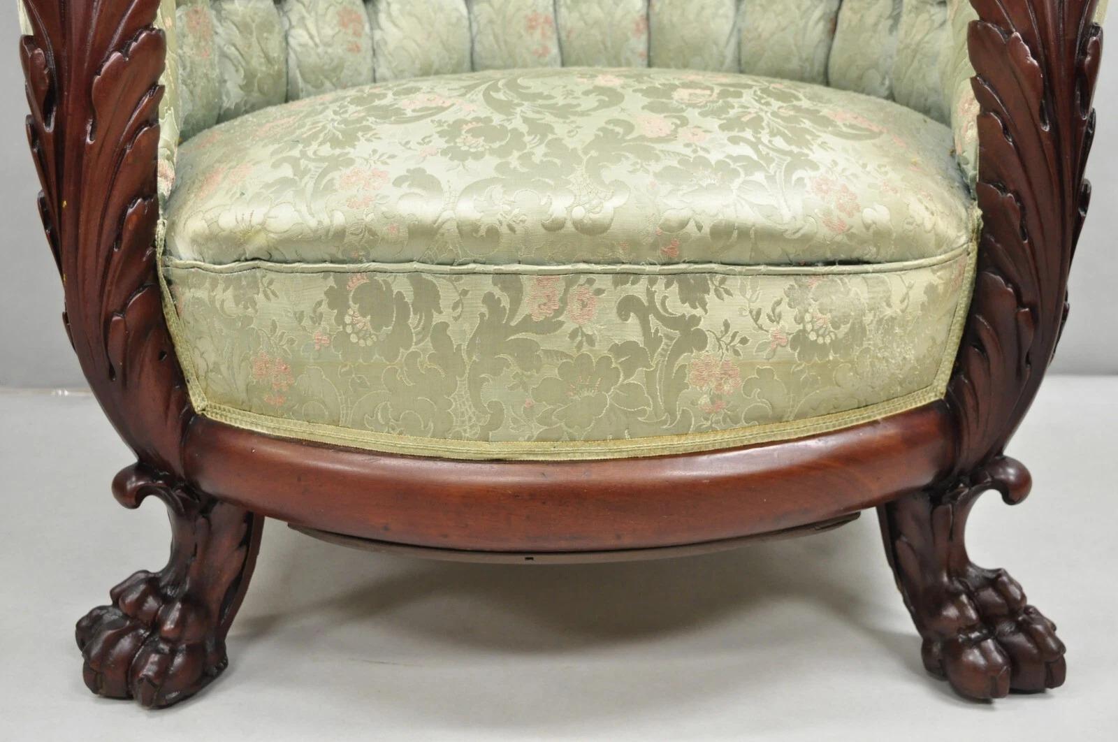 Antique Karpen Victorian Rococo Figural Maiden Carved Mahogany Parlor Club Chair en vente 2