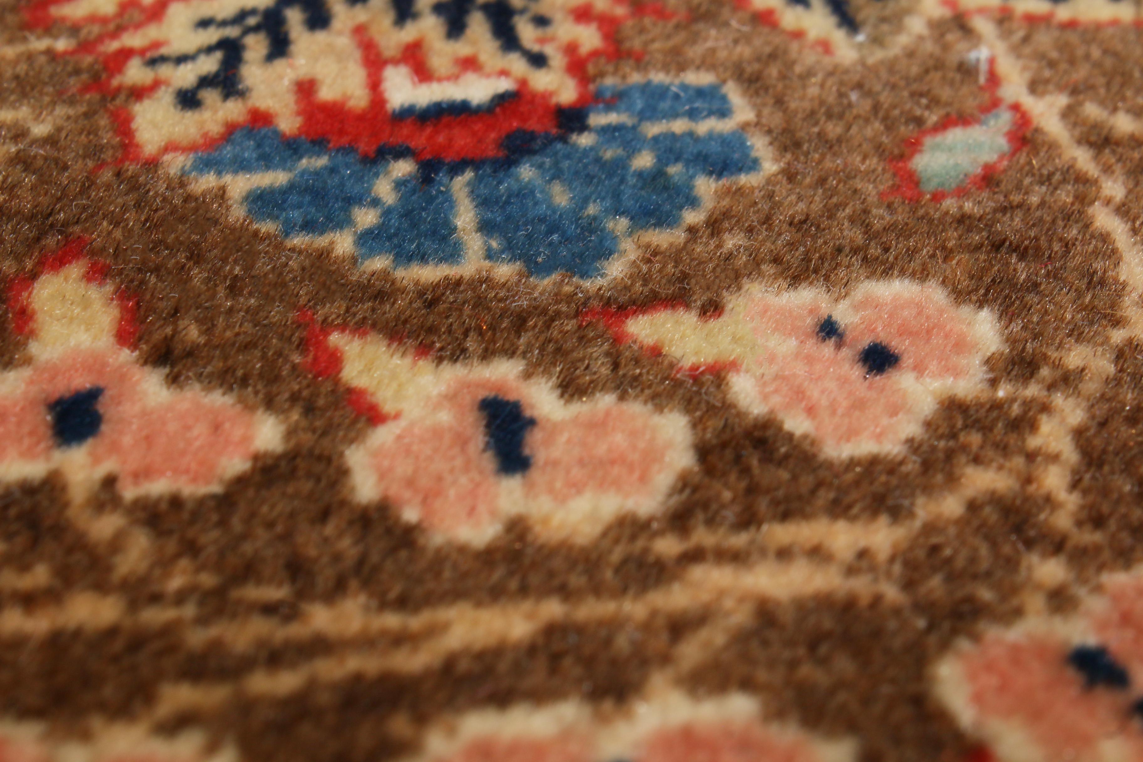 Early 20th Century Antique Kashan Brown l Wool Persian Rug with Floral Medallion For Sale