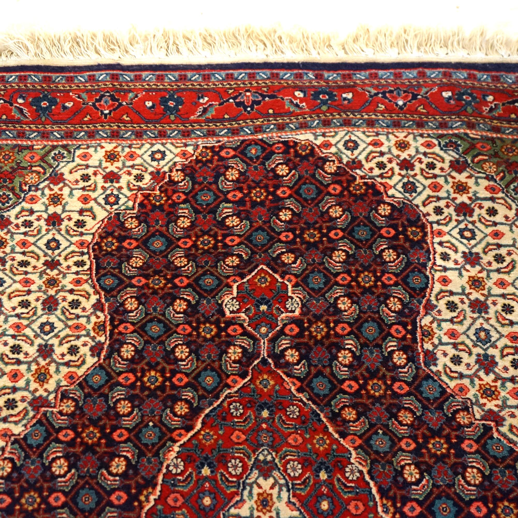 Antique Kashan Oriental Wool Rug Circa 1940 In Good Condition For Sale In Big Flats, NY