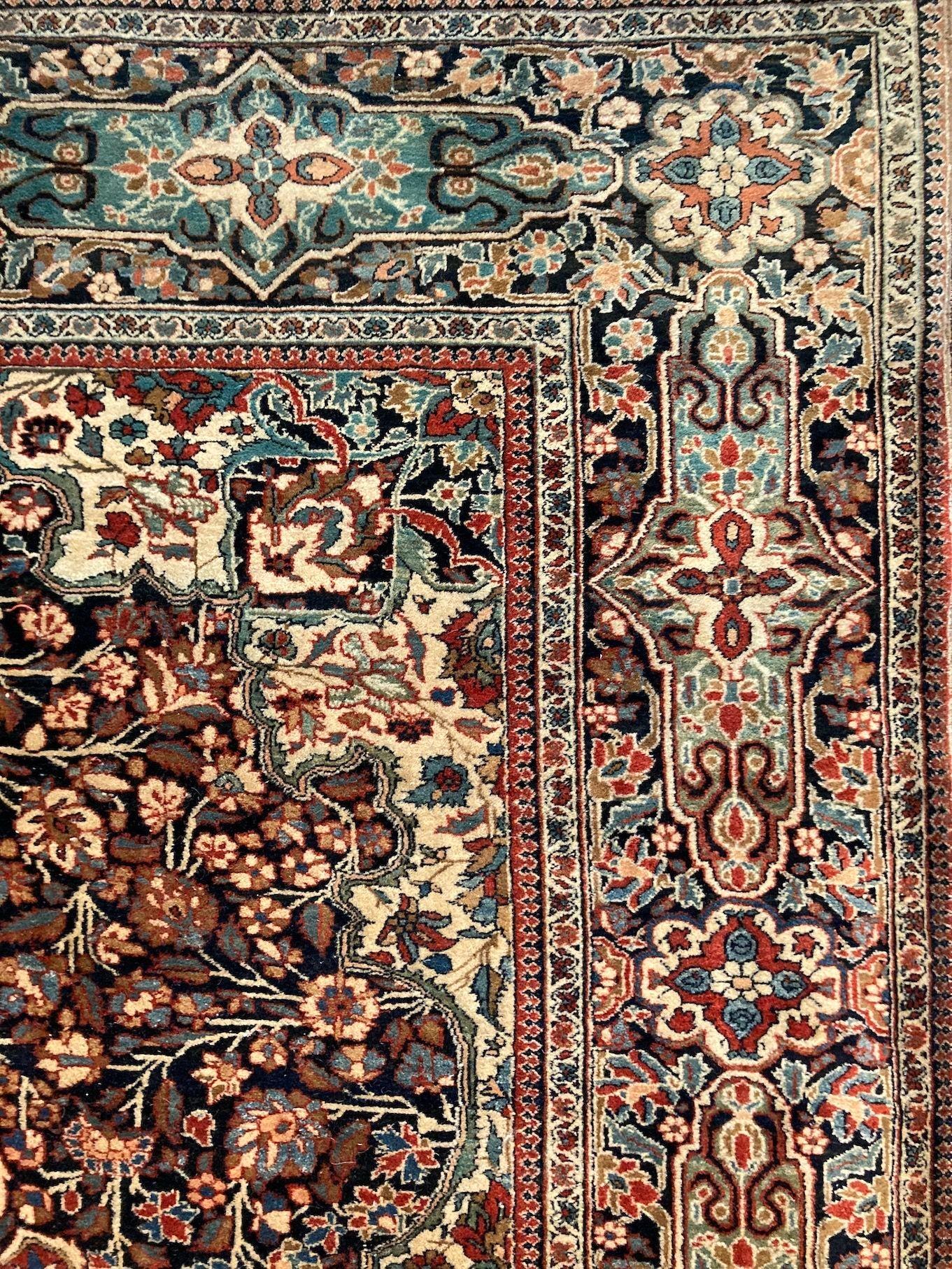 Antique Kashan Rug 2.10m x 1.41m For Sale 5