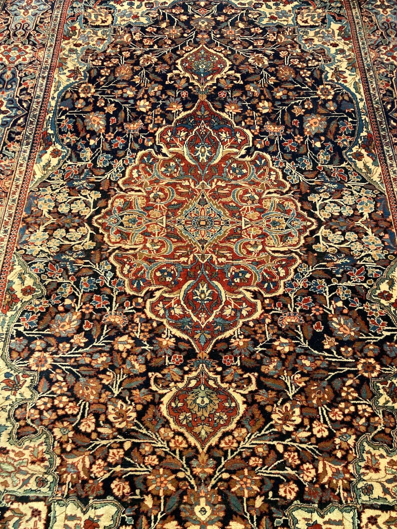 Antiker Kashan Teppich 2.10m x 1.41m im Angebot 1
