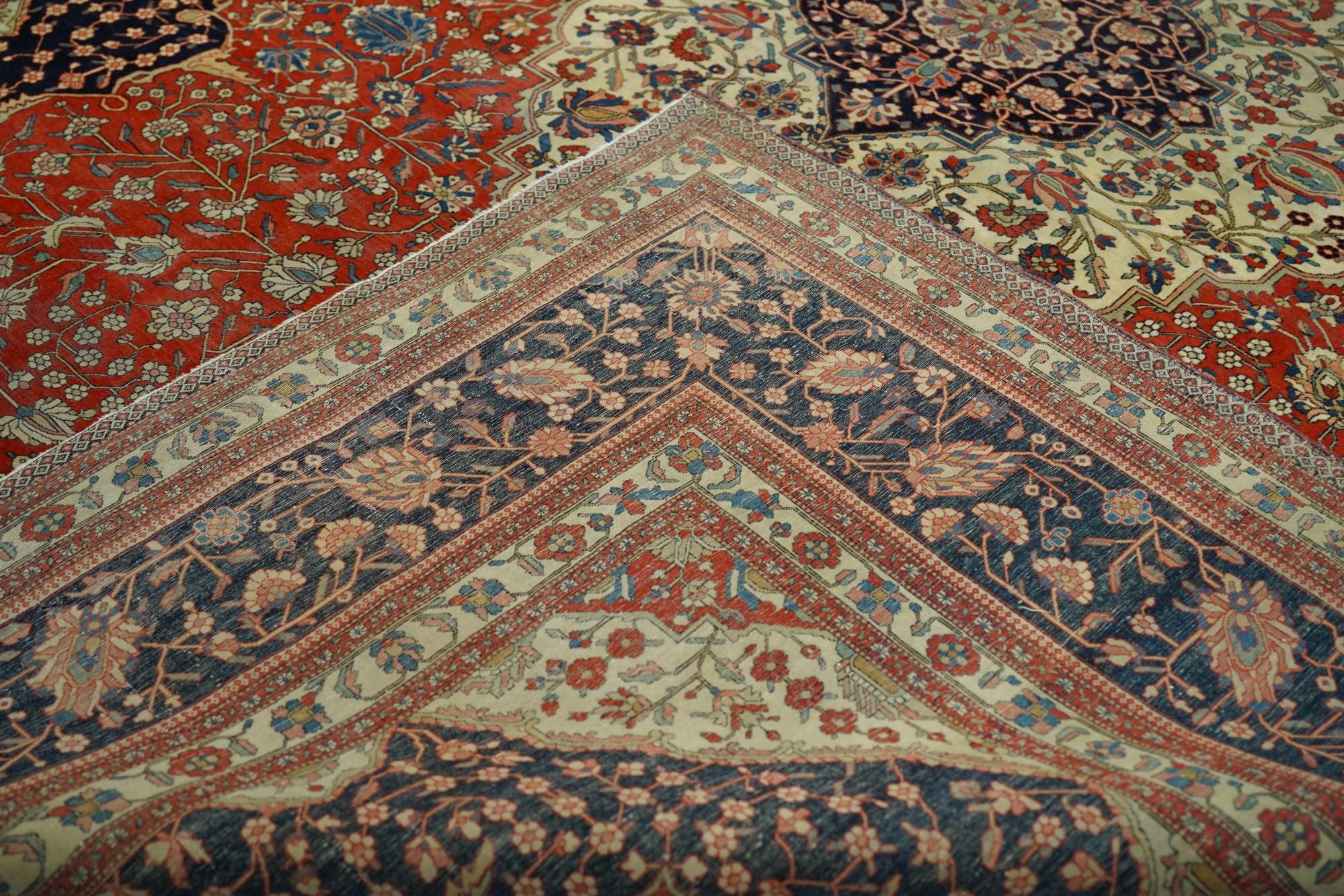 Antique Mohtasham Kashan Rug  For Sale 1